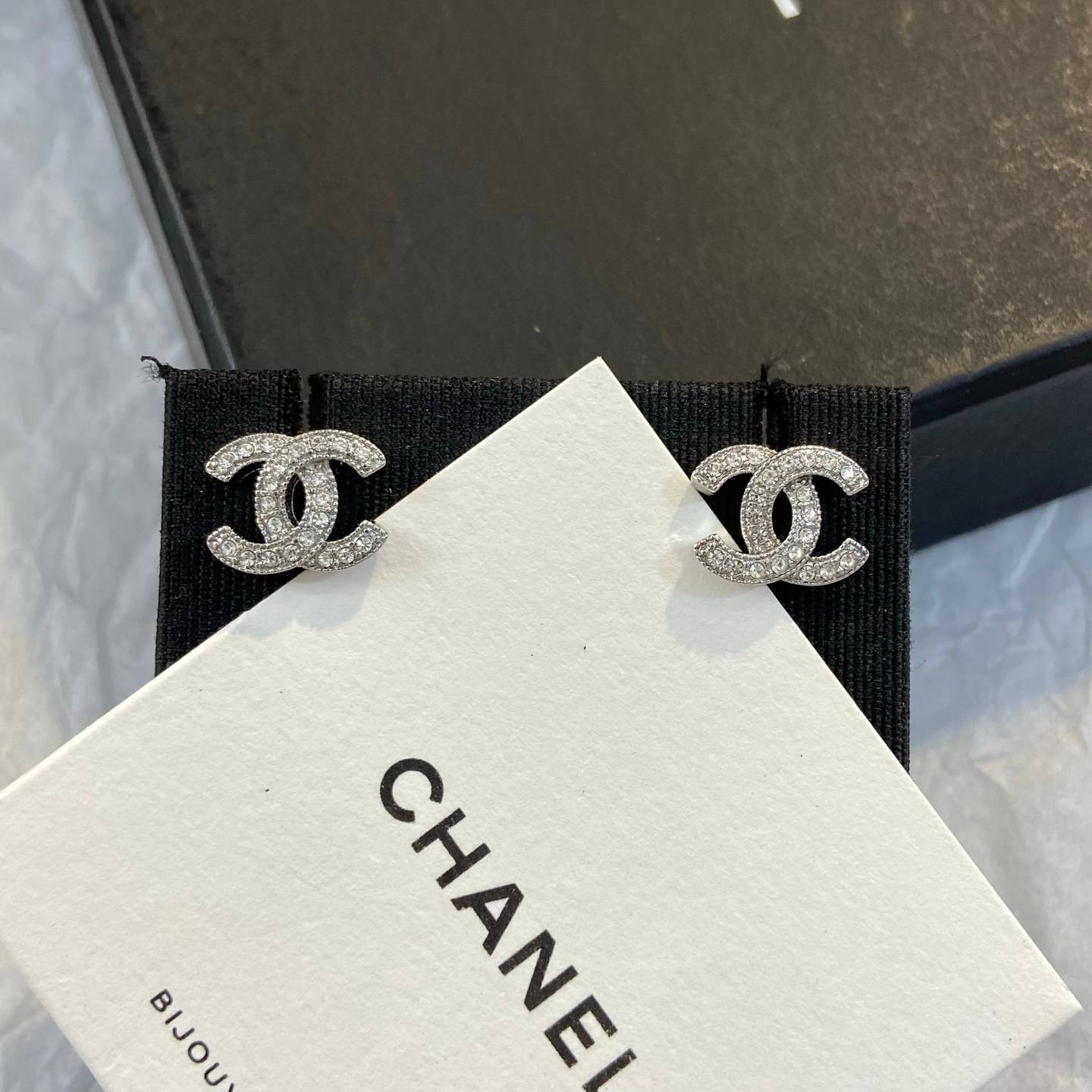 CHANEL シャネル レディース ピアス CCロゴ シルバー ブランドピアス 上品なアクセサリー - 画像 8