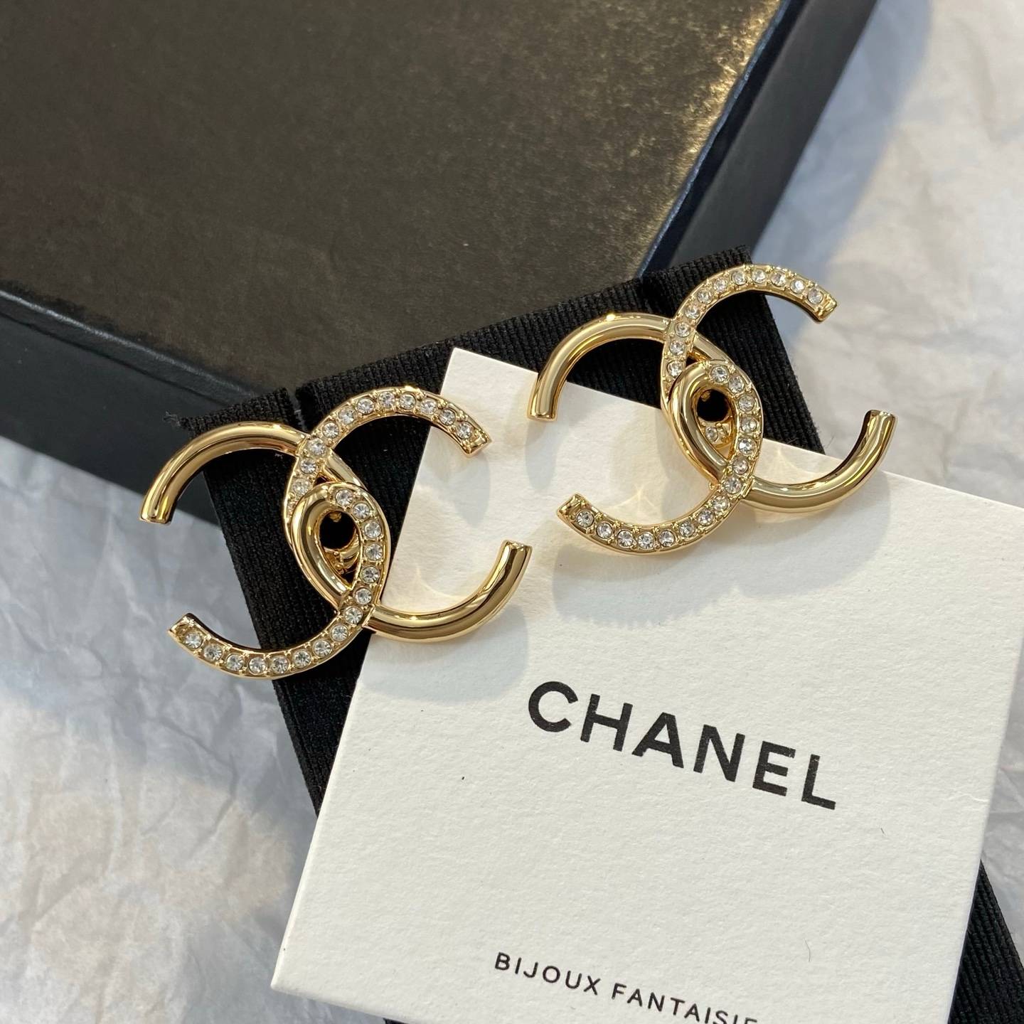 CHANEL シャネル レディース ピアス CCロゴ ダブルC ブランドピアス 上品なアクセサリー ゴールド - 画像 4