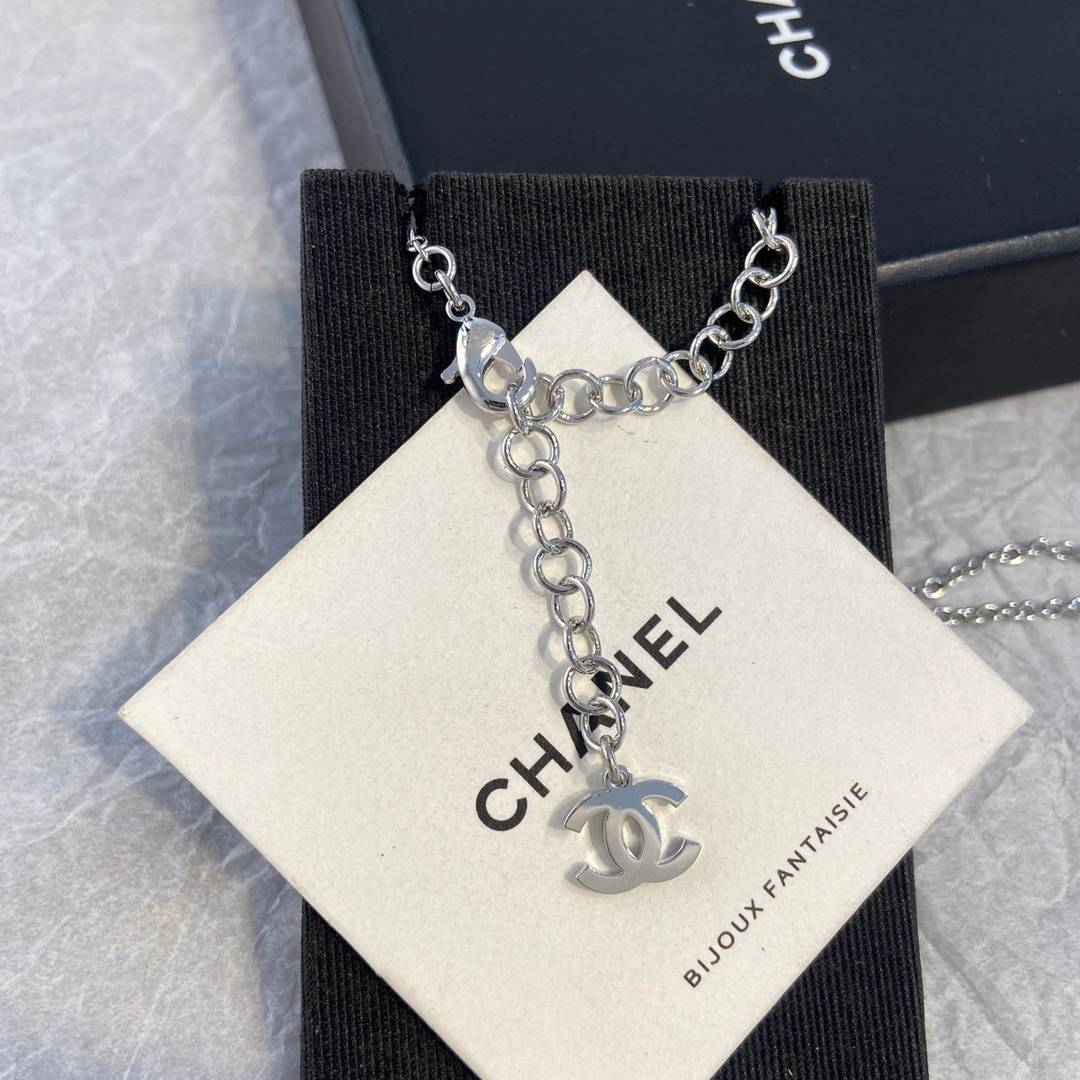 CHANEL シャネル レディース ネックレス ブランドネックレス ロゴプレート ブランドジュエリー シルバー - 画像 5