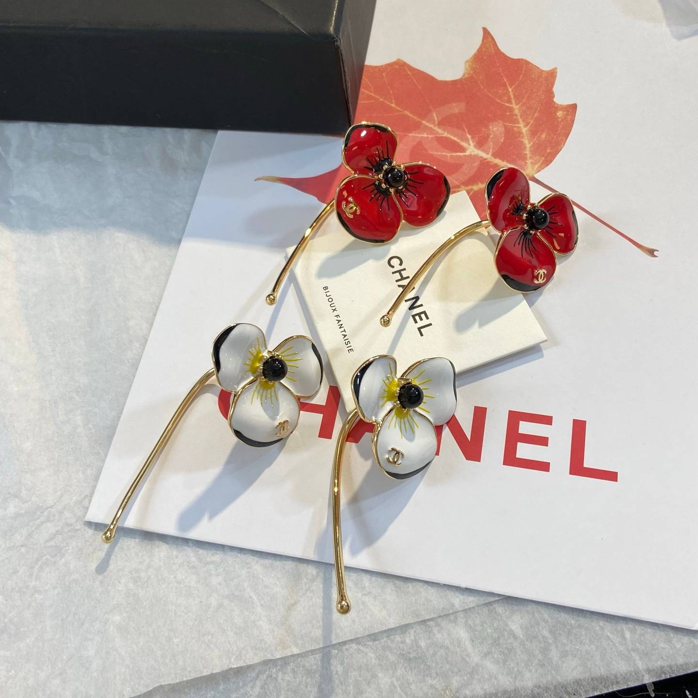 CHANEL シャネル レディース ピアス フラワーモチーフ カメリア ブランドピアス ギフト ブラック