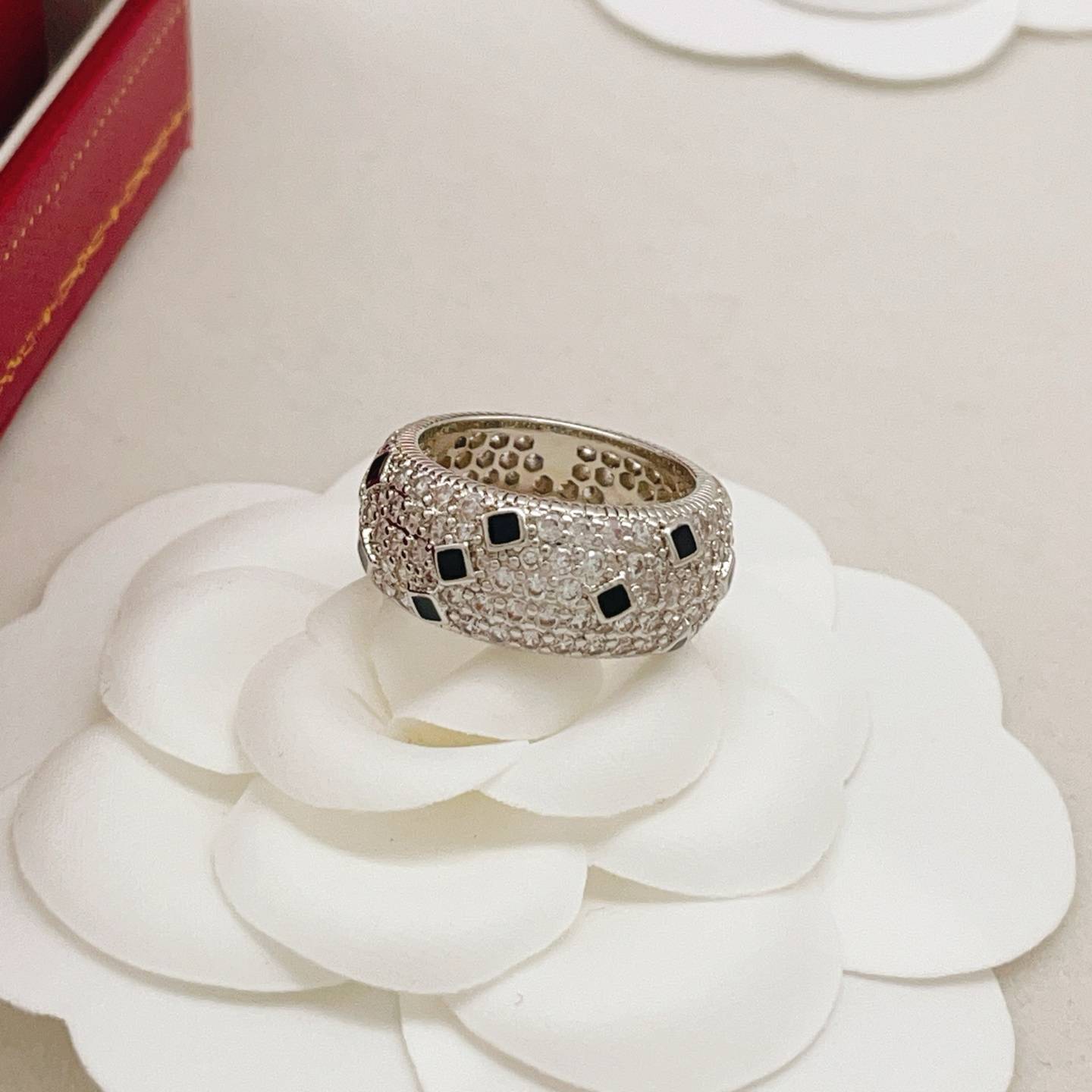 Cartier カルティエ レディース リング パンテール 750 YG ダイヤモンド ブランドジュエリー 普段使い ギフト - 画像 5
