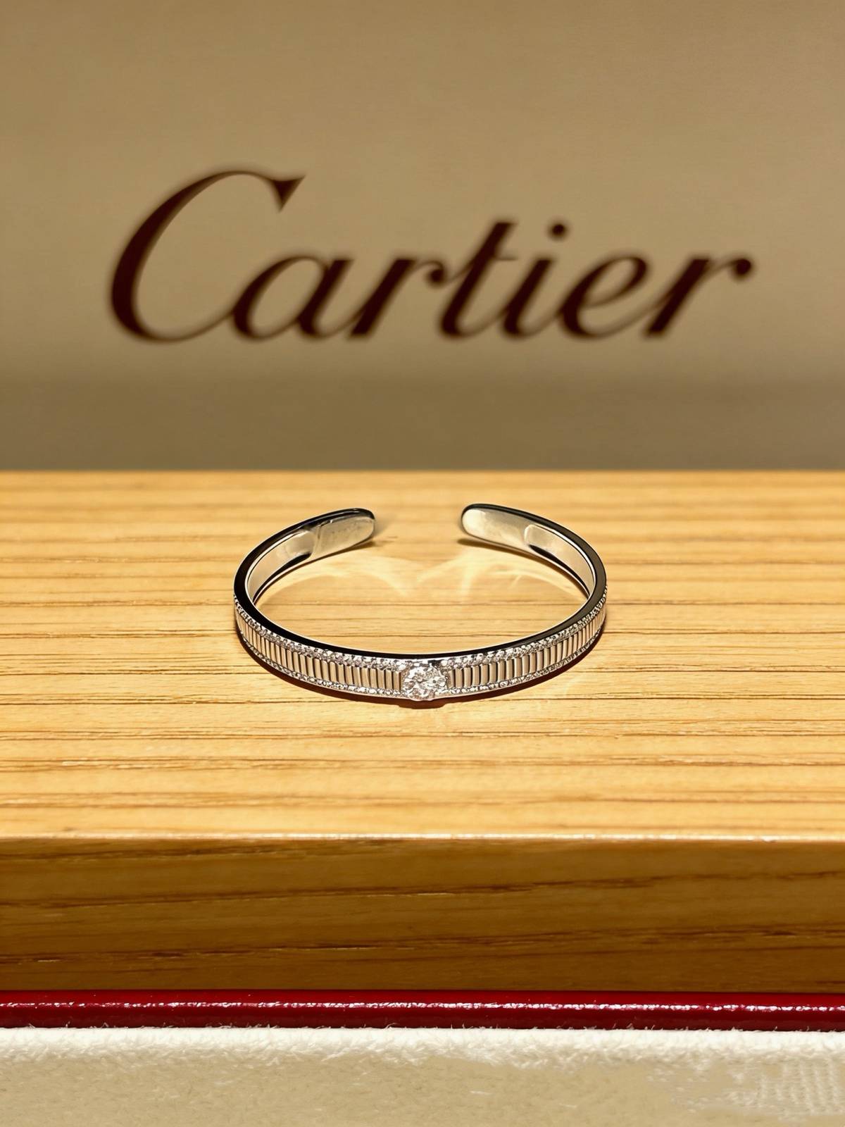 Cartier カルティエ レディース ブレスレット ファンテール 750 ダイヤモンド タイムレス ブランドジュエリー