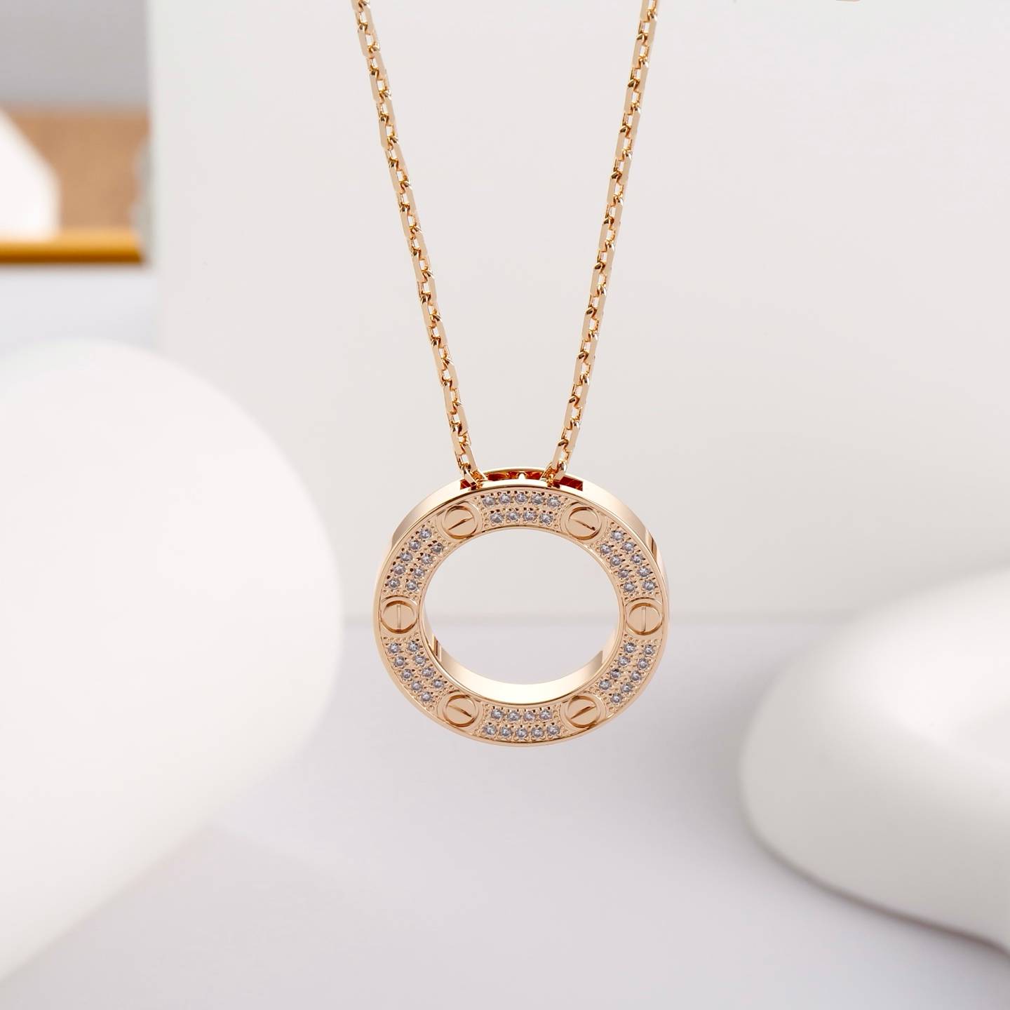 Cartier カルティエ レディース ネックレス LOVE ラブ プラチナ ダイヤモンド ブランドジュエリー 普段使い ギフト