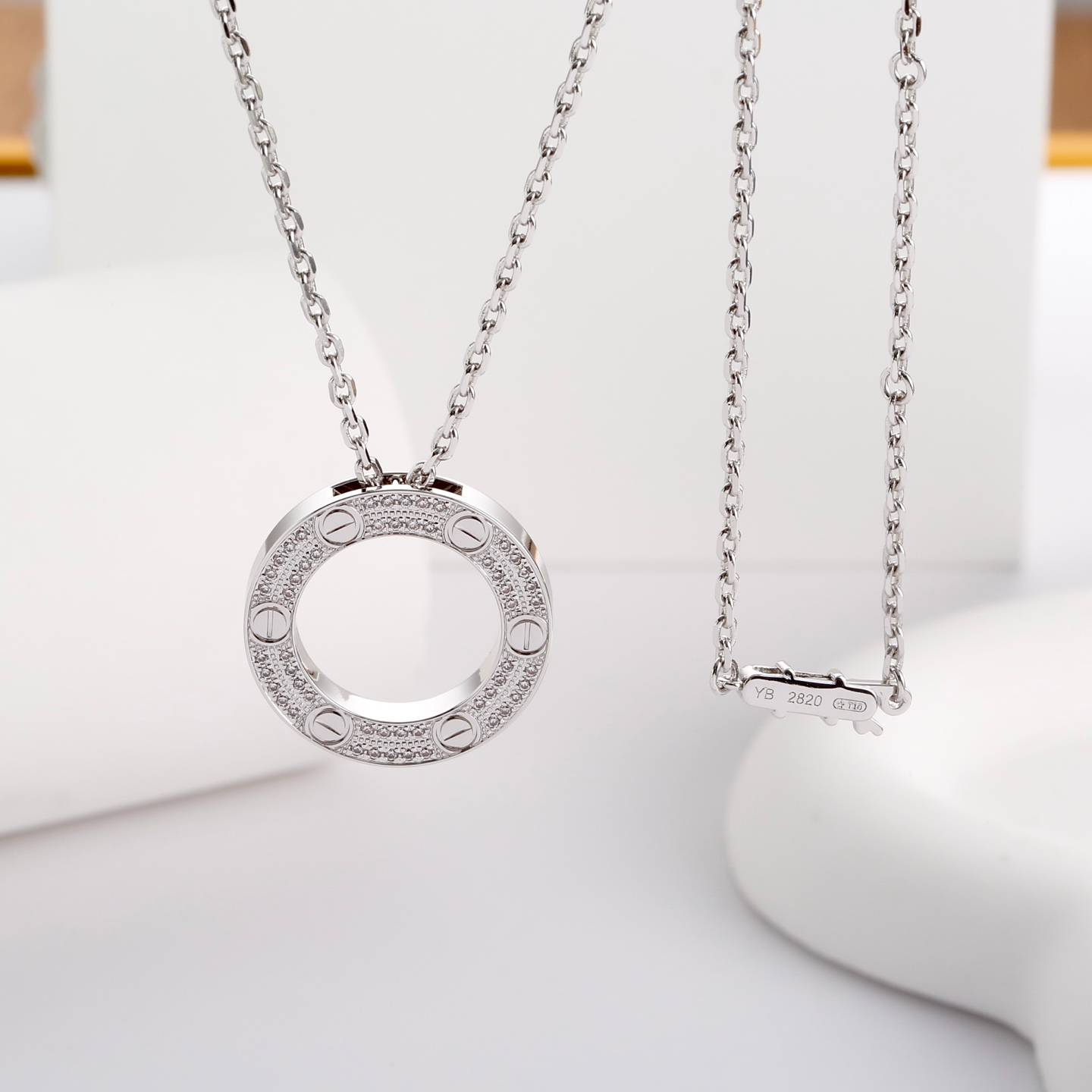 Cartier カルティエ レディース ネックレス LOVE ラブリング ホワイトゴールド 750 ダイヤモンド ブランドジュエリー 普段使い - 画像 8