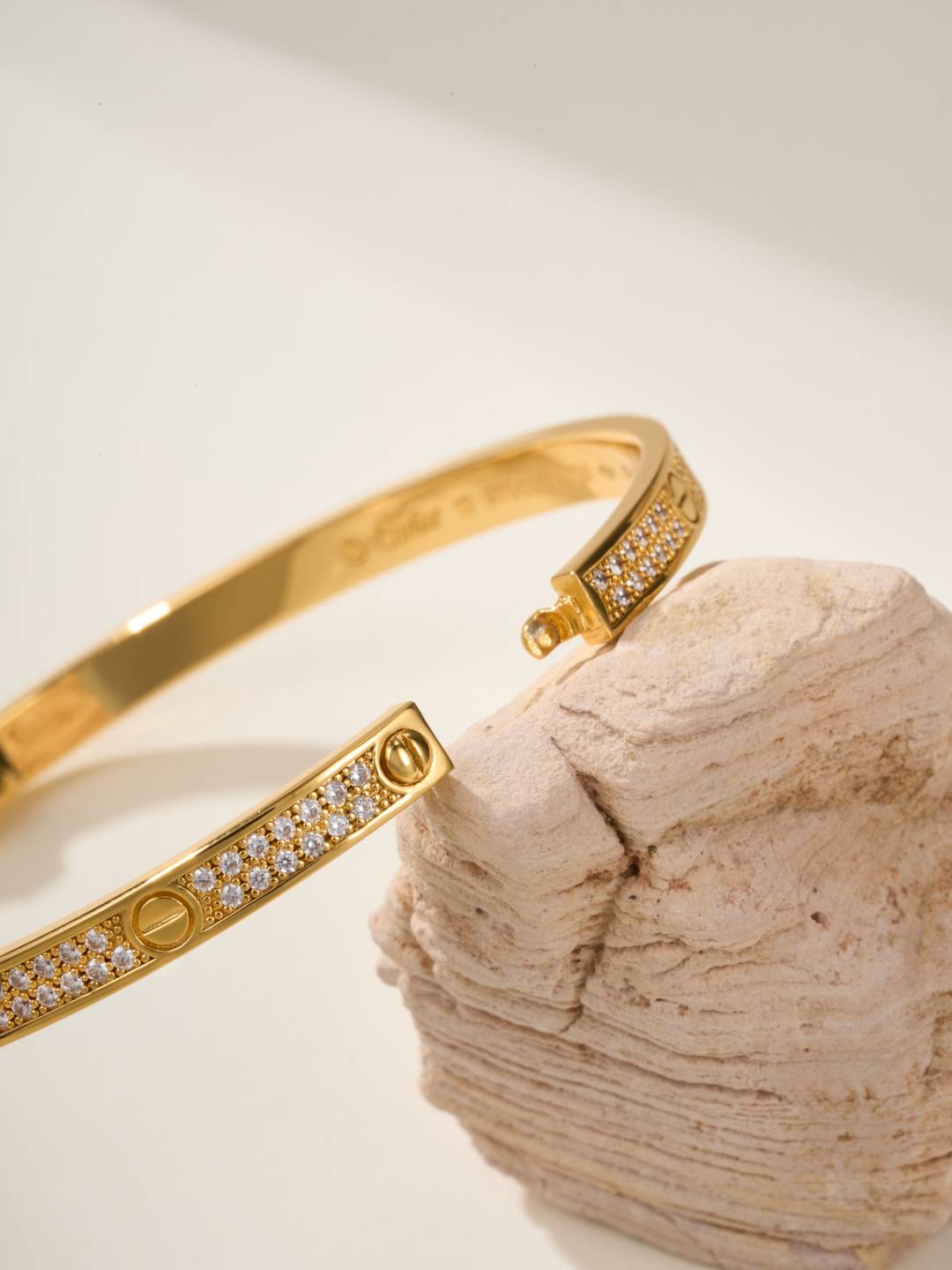 Cartier カルティエ レディース ブレスレット LOVE ラブリング 750 イエローゴールド ホワイトゴールド ピンクゴールド ブランドジュエリー 普段 - 画像 2