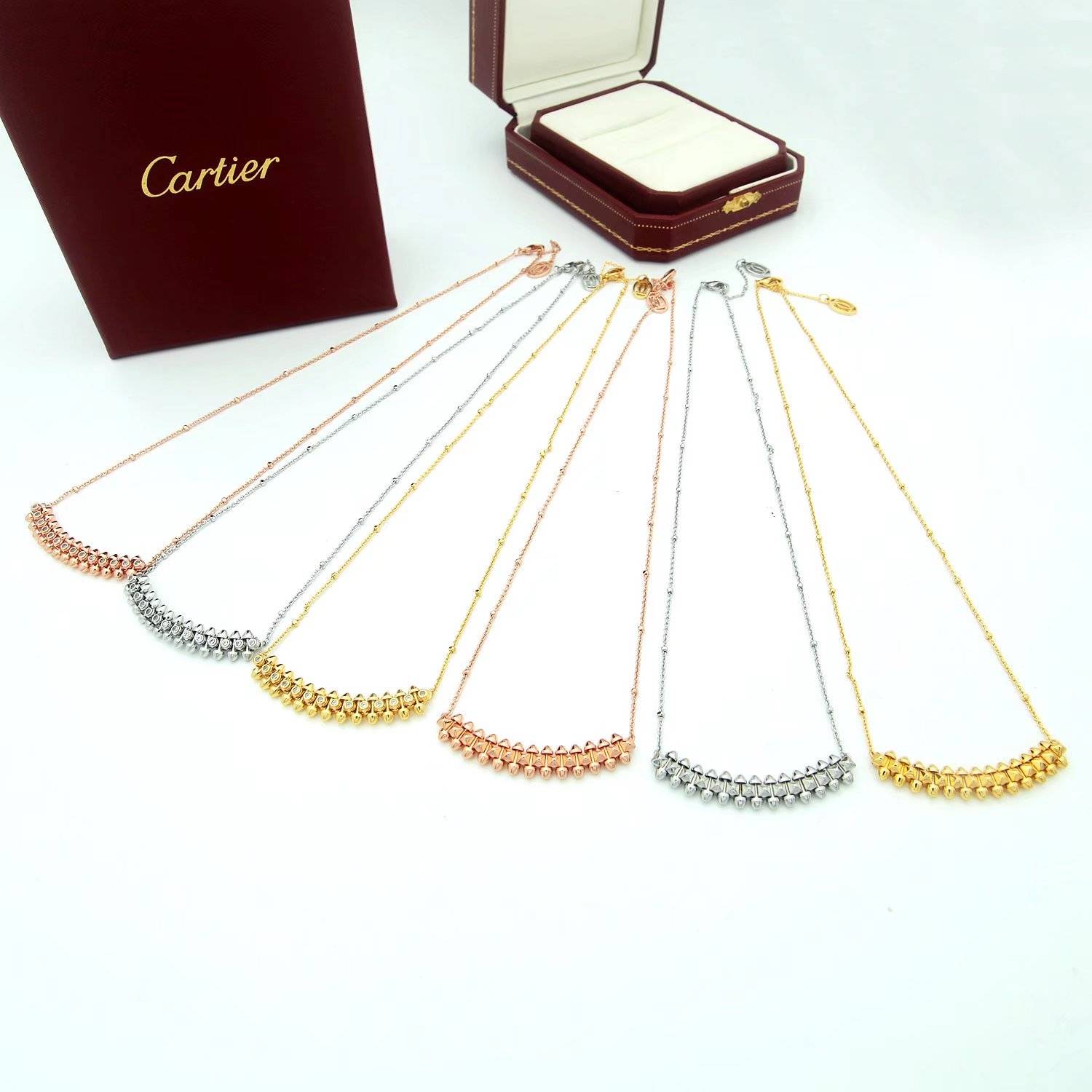 Cartier カルティエ レディース ネックレス ジュスト アン クル 750 ダイヤモンド ブランドジュエリー 普段使い