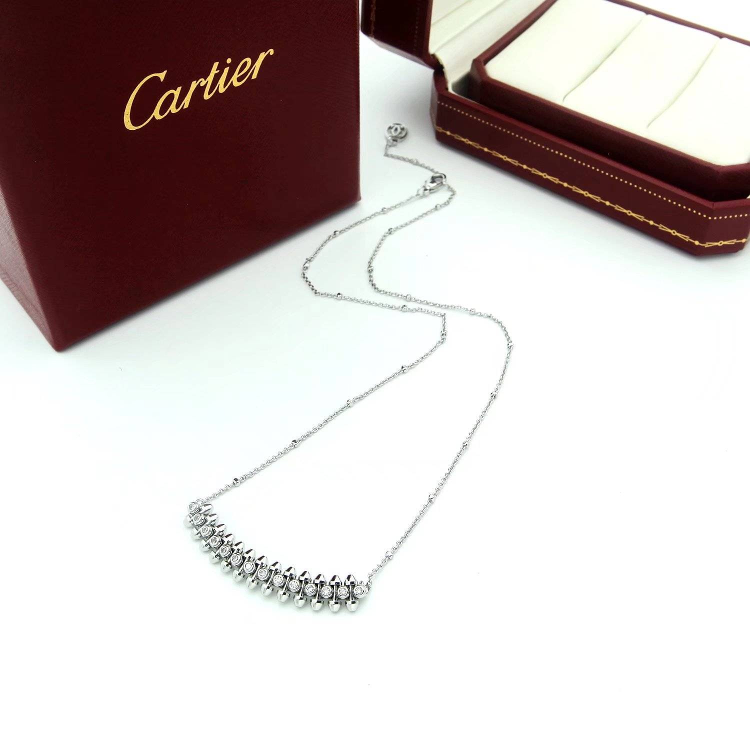 Cartier カルティエ レディース ネックレス ジュスト アン クル 750 ダイヤモンド ブランドジュエリー 普段使い - 画像 3