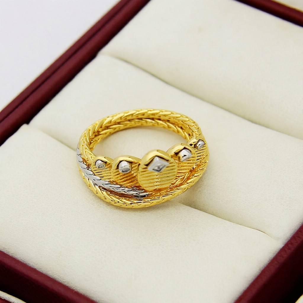 Cartier カルティエ レディース リング パンテール 750 YG ダイヤモンド ブランドジュエリー 普段使い - 画像 4