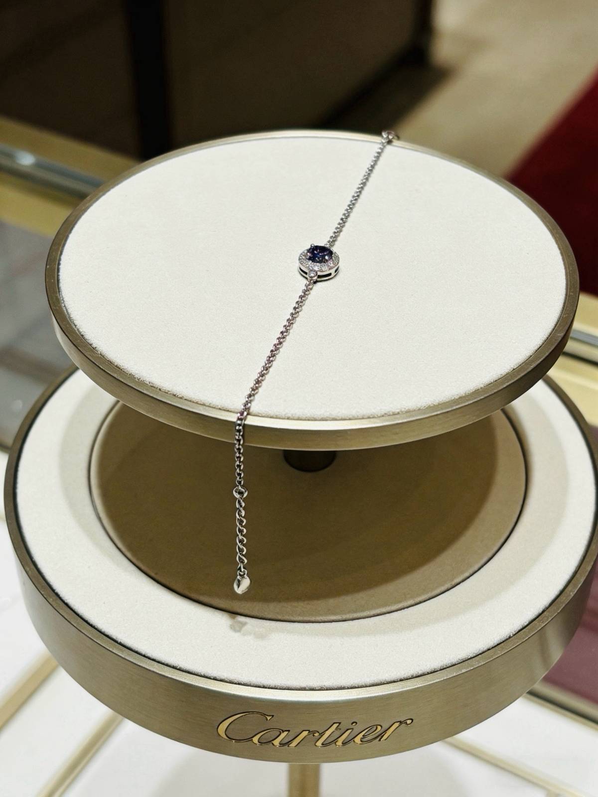 Cartier カルティエ レディース ブレスレット クラッシュ ドゥ カルティエ 750 ダイヤモンド ブランドジュエリー 送料無料