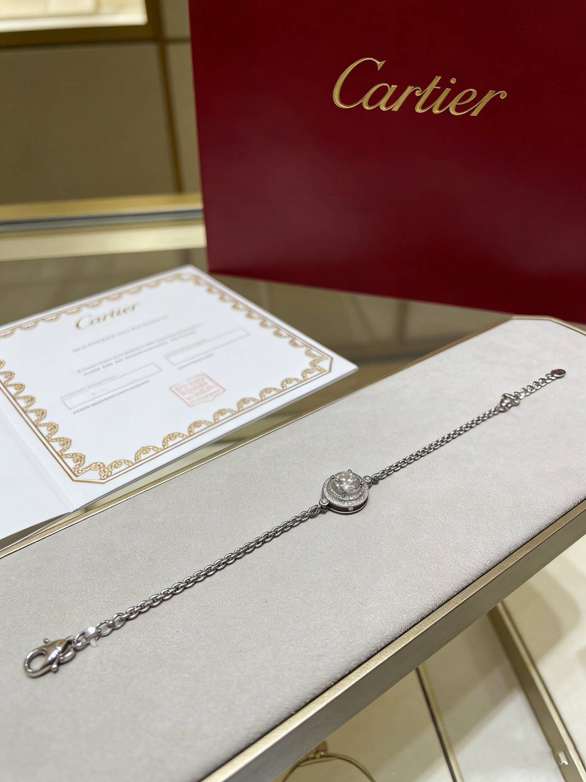 Cartier カルティエ レディース ブレスレット ジュスト アン クル K18 WG ダイヤモンド ブランドジュエリー 結婚記念日 - 画像 6