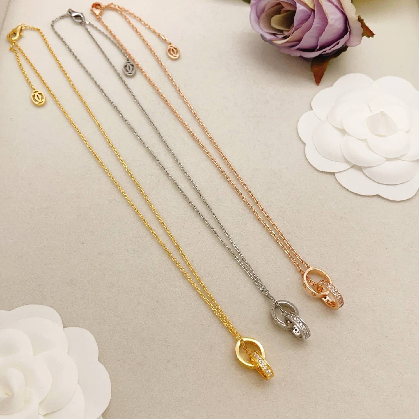 Cartier カルティエ レディース ネックレス ラブリング ダイヤモンド 750 ホワイトゴールド ブランドジュエリー 普段使い ギフト - 画像 4