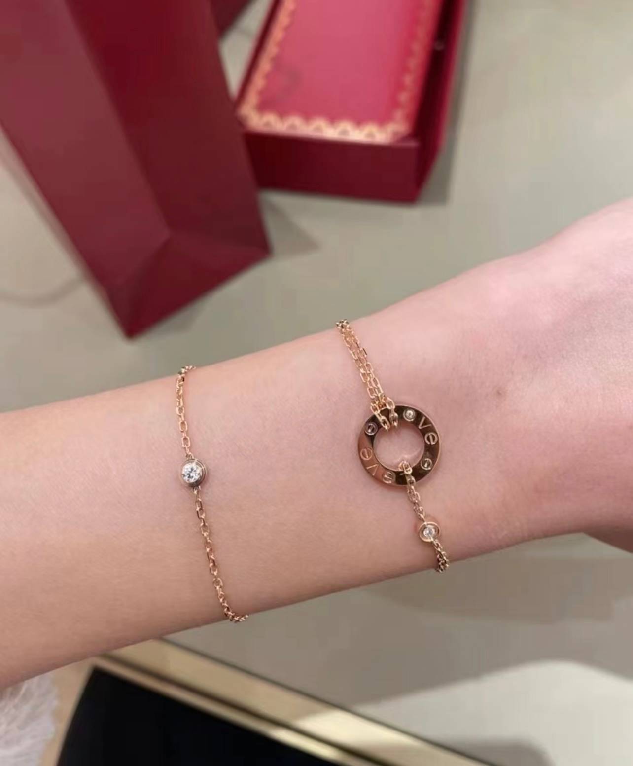 Cartier カルティエ レディース ブレスレット ジュスト アン クル 18金 ブランドジュエリー 普段使い プレゼント - 画像 11