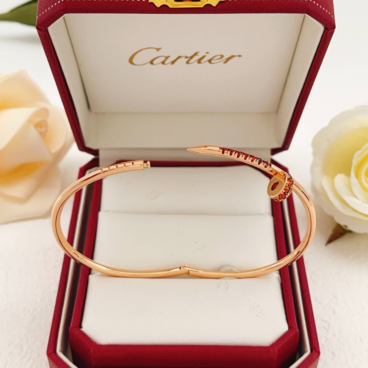Cartier カルティエ レディース ブレスレット ジュスト アン クル 750 YG ブランドジュエリー 普段使い ギフト - 画像 3