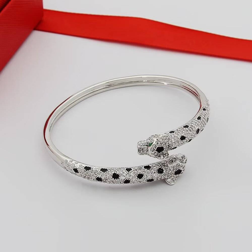 Cartier カルティエ レディース ブレスレット パンテール 750 ダイヤモンド ブランドジュエリー 普段使い ギフト - 画像 3