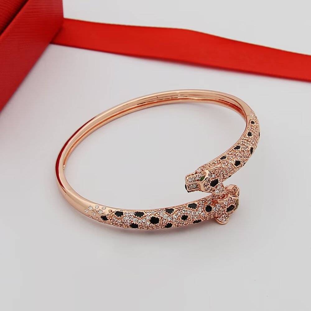 Cartier カルティエ レディース ブレスレット パンテール 750 ダイヤモンド ブランドジュエリー 普段使い ギフト - 画像 4