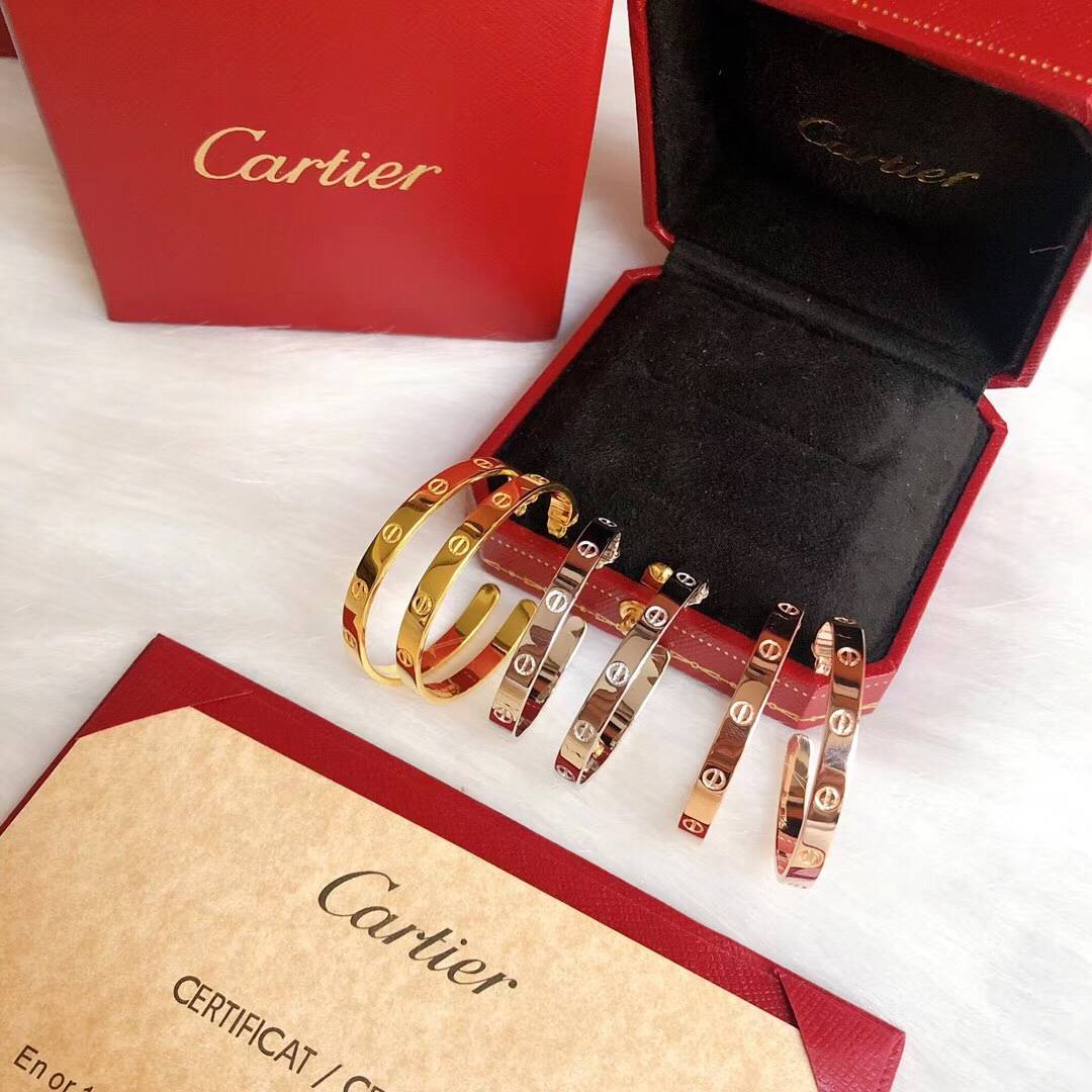 Cartier カルティエ レディース ピアス ジュスト アン クル 750 ダイヤモンド 1P ブランドジュエリー 普段使い ギフト