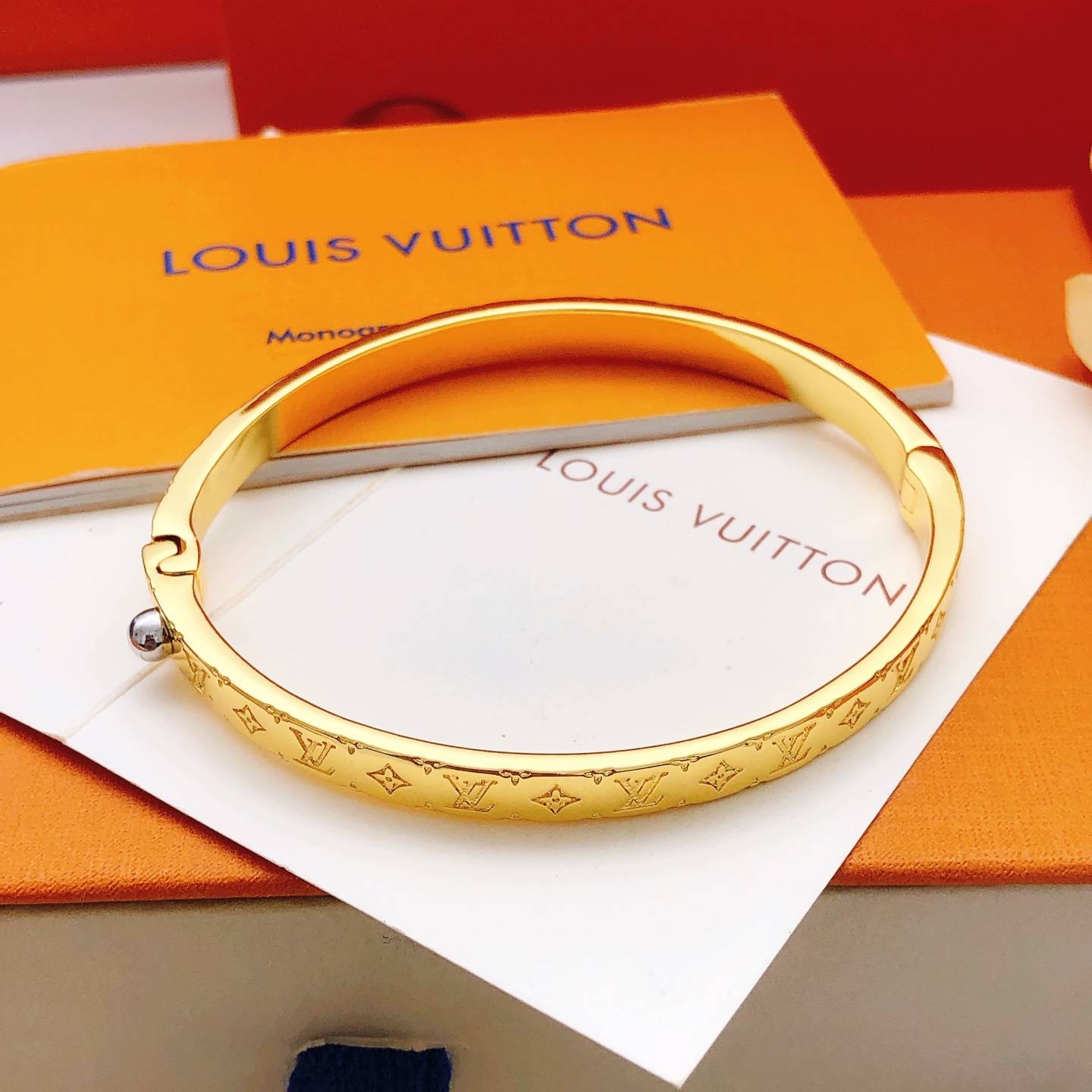 LOUIS VUITTON ルイヴィトン レディース ブレスレット モノグラム ゴールド仕上げ ブランドアクセサリー プチギフト - 画像 4