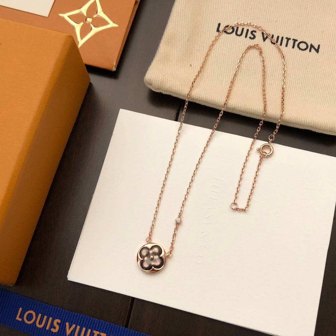 LOUIS VUITTON ルイヴィトン レディース ネックレス モノグラム ゴールド仕上げ ブランドアクセサリー ロゴネックレス - 画像 3