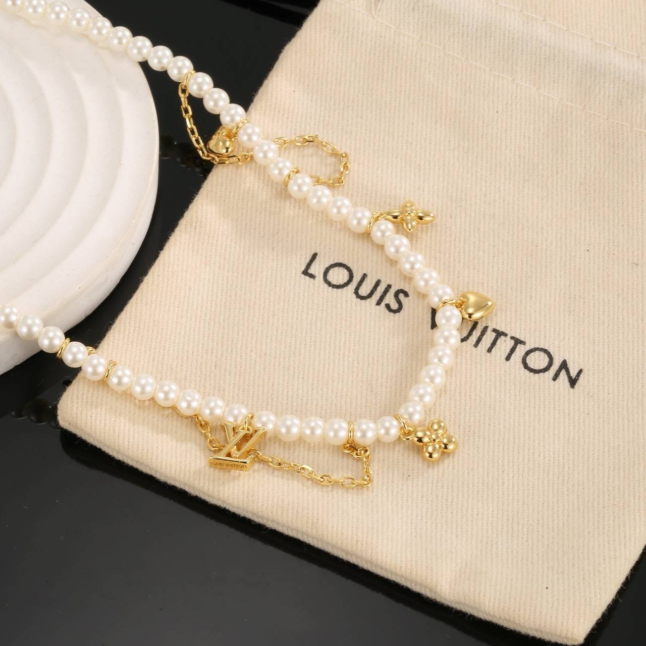 LOUIS VUITTON ルイヴィトン レディース ネックレス モノグラム シルバーカラー GP ブランドアクセサリー プチジュエリー - 画像 5