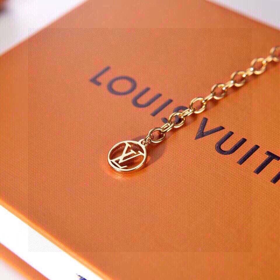 LOUIS VUITTON ルイヴィトン レディース ブレスレット エセンシャル V モノグラム チェーン ブラスレ ブランドアクセサリー 普段使い - 画像 2