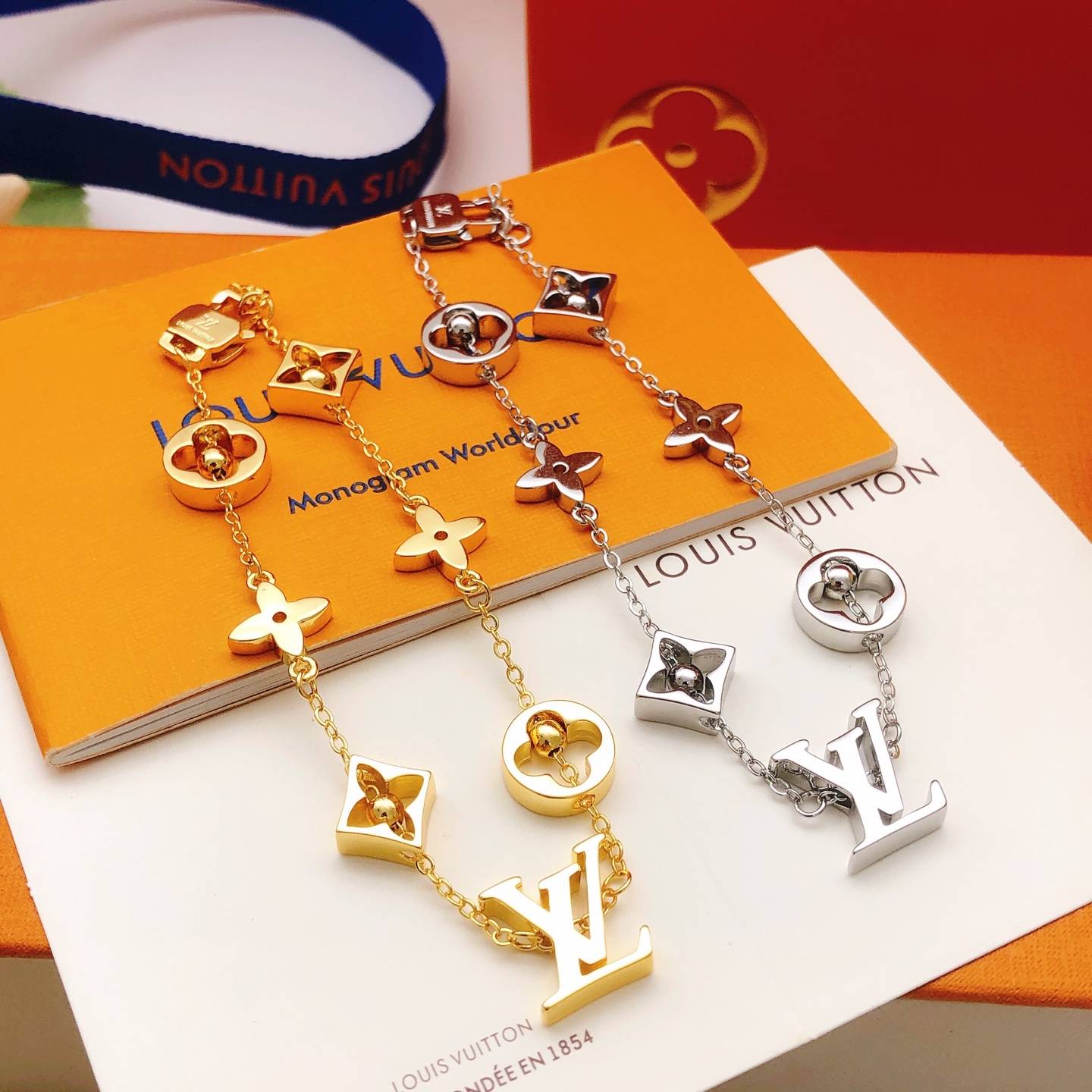 LOUIS VUITTON ルイヴィトン レディース ブレスレット モノグラム ブラスレ ヴォルト ゴールド仕上げ ブランドアクセサリー プチギフト - 画像 2