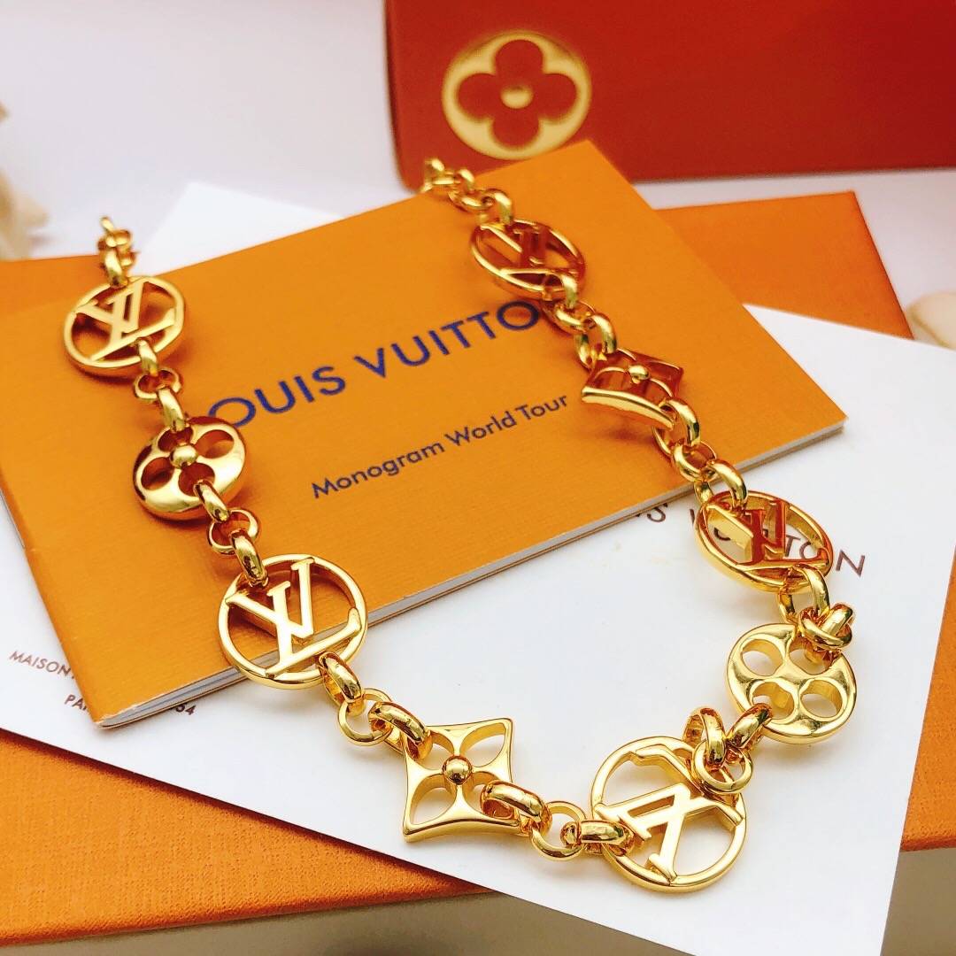 LOUIS VUITTON ルイヴィトン レディース ブレスレット LVイニシャル ゴールド仕上げ ブランドアクセサリー 普段使い - 画像 3