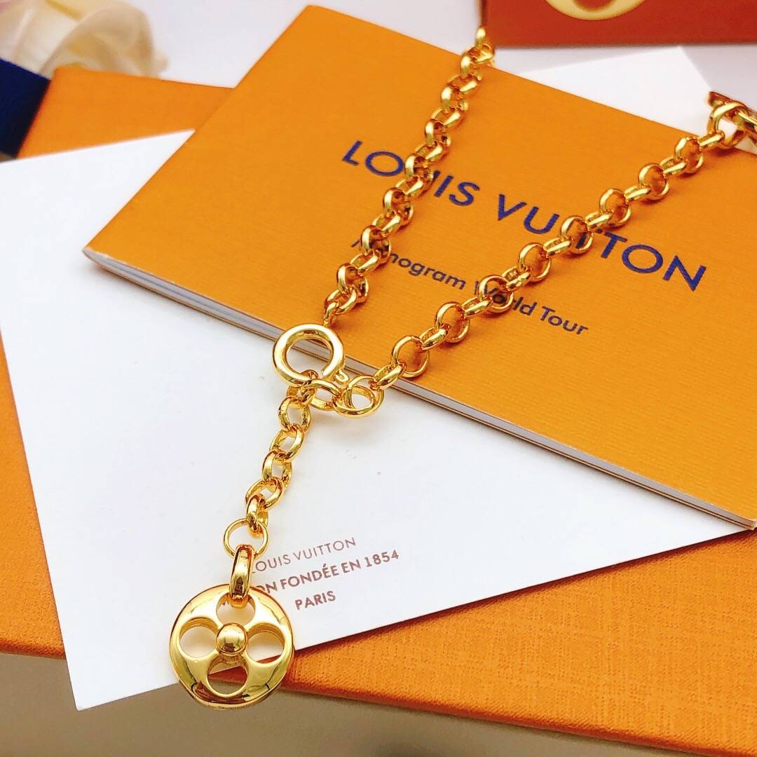 LOUIS VUITTON ルイヴィトン レディース ブレスレット LVイニシャル ゴールド仕上げ ブランドアクセサリー 普段使い - 画像 4