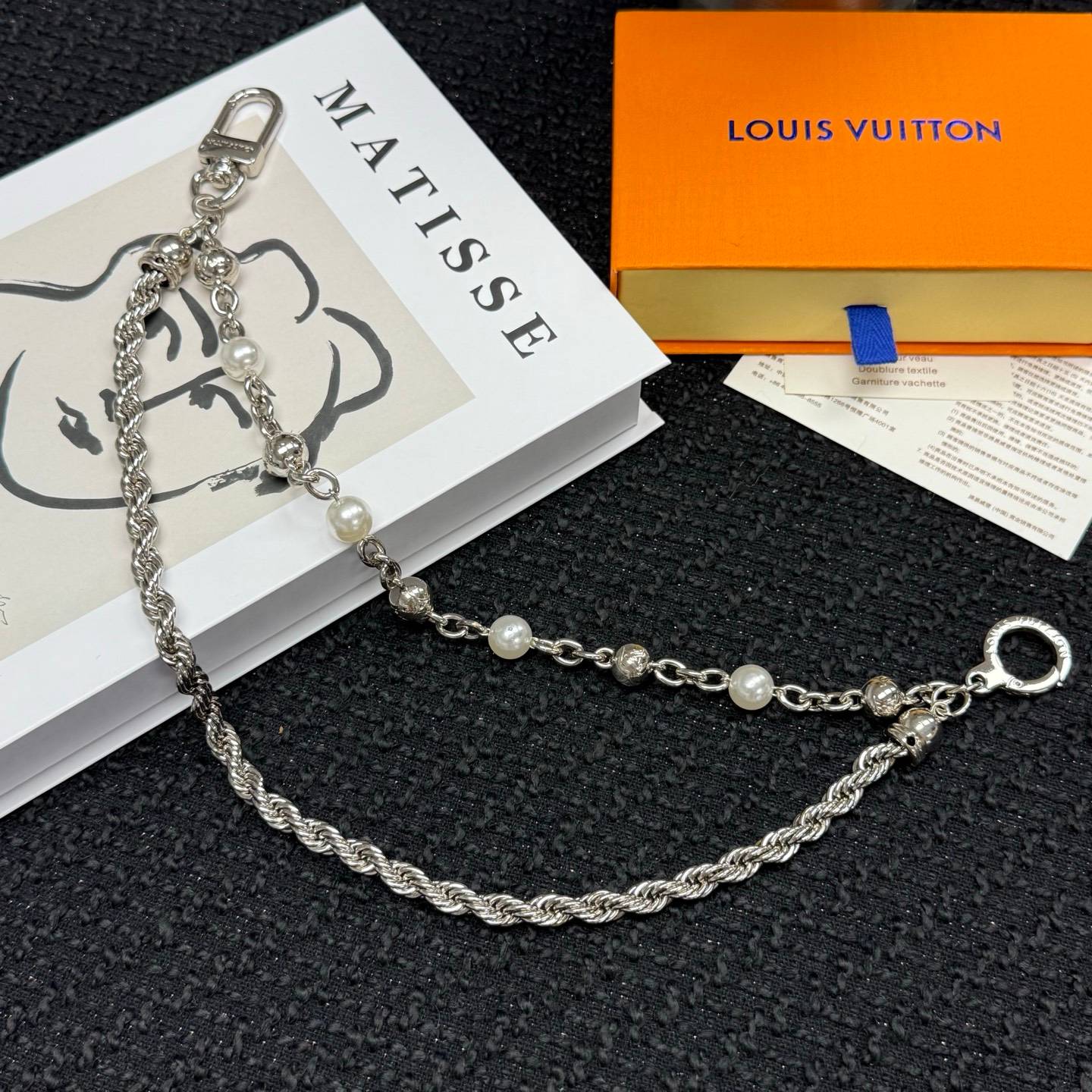 LOUIS VUITTON ルイヴィトン レディース ブレスレット モノグラム ブラスレ メタル シルバーカラー ブランドアクセサリー プチギフト
