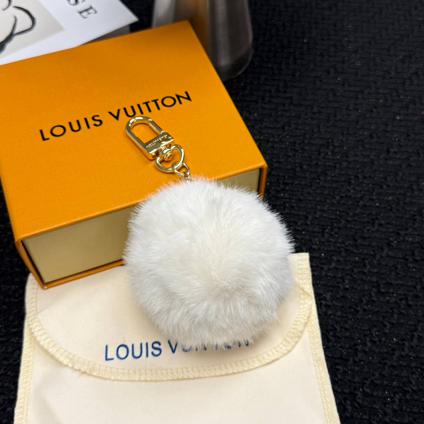 LOUIS VUITTON ルイヴィトン レディース キーホルダー LV CAT POMPON モノグラム ブルーミング ブランドアクセサリー - 画像 13