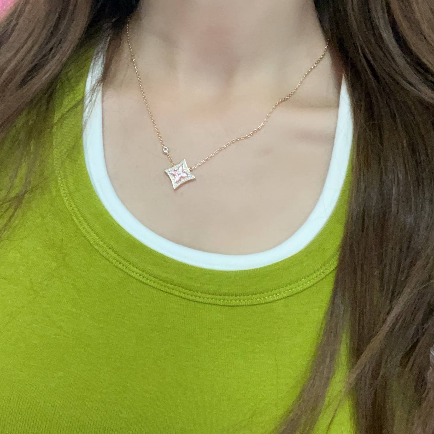 LOUIS VUITTON ルイヴィトン レディース ネックレス モノグラム ブリリアント インサート ゴールド仕上げ ブランドアクセサリー 普段使い - 画像 3