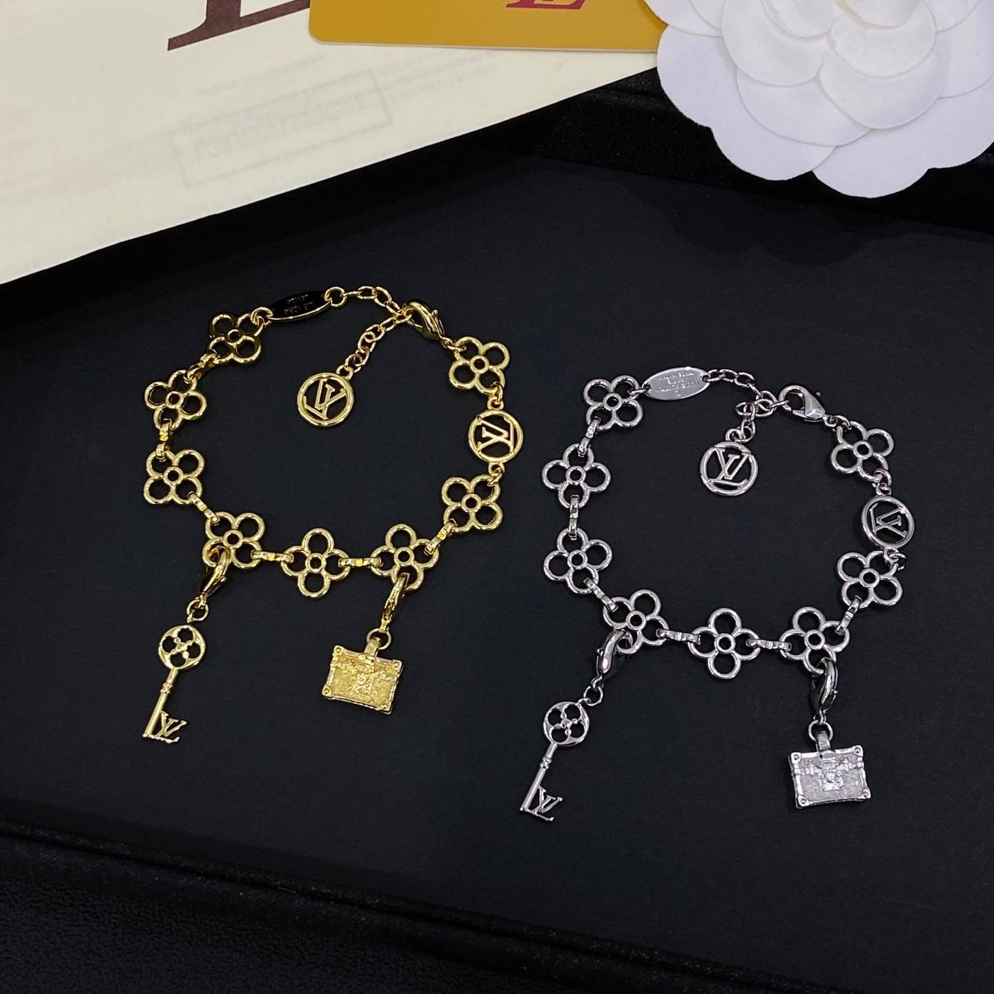 LOUIS VUITTON ルイヴィトン レディース ブレスレット モノグラム シルバーカラー GP ブランドアクセサリー 普段使い ギフト