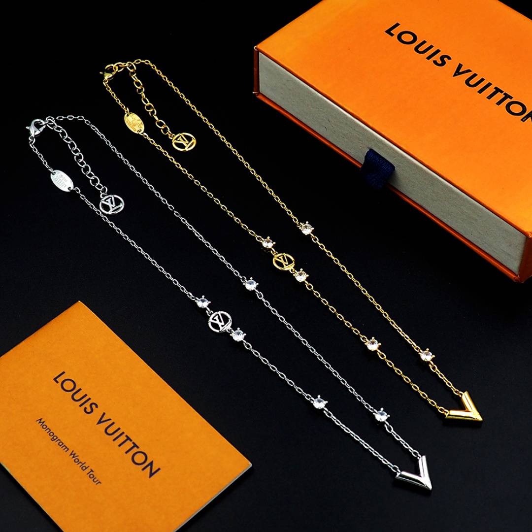 LOUIS VUITTON ルイヴィトン レディース ネックレス エセンシャル V メタル ロゴネックレス ブランドアクセサリー プチギフト - 画像 8