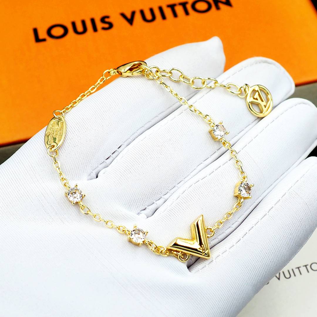 LOUIS VUITTON ルイヴィトン レディース ブレスレット エセンシャル V メタル シルバーカラー 通常使い ブランドアクセサリー - 画像 6