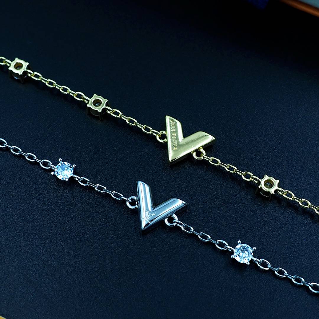 LOUIS VUITTON ルイヴィトン レディース ブレスレット エセンシャル V メタル ロゴネックレス ブランドアクセサリー プチギフト - 画像 10