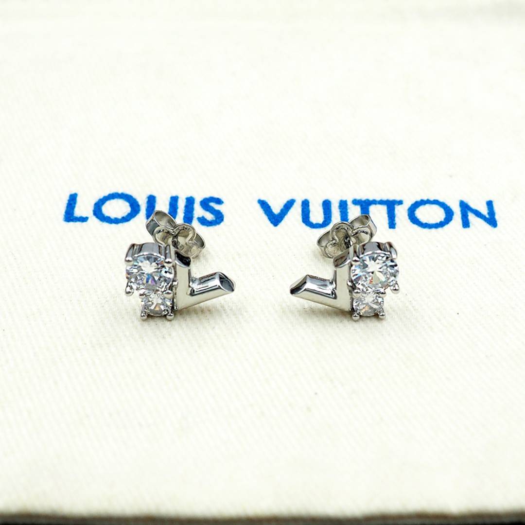 LOUIS VUITTON ルイヴィトン レディース ピアス エセンシャル V ダイヤモンド ブランドアクセサリー 普段使い - 画像 8