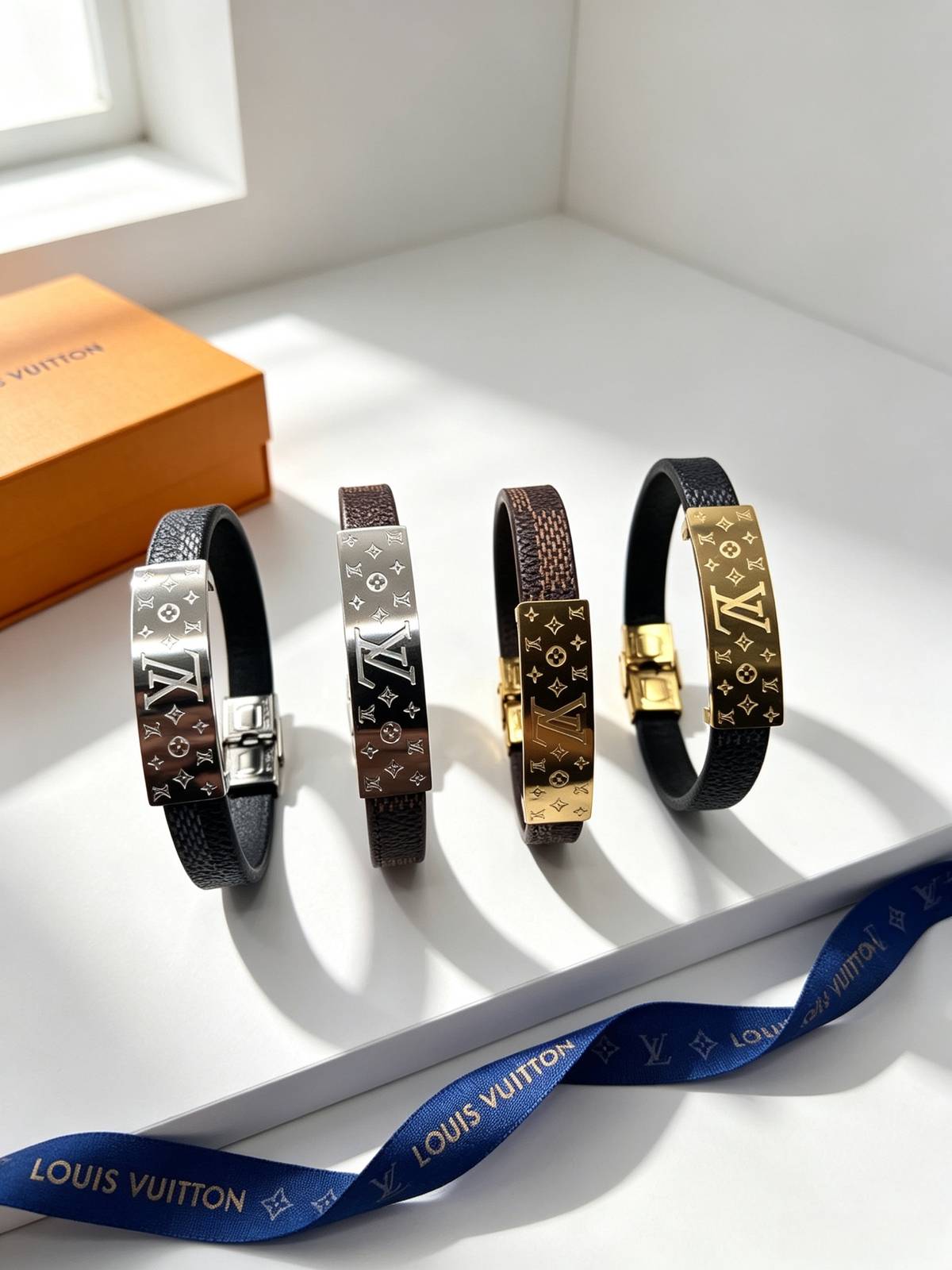 LOUIS VUITTON ルイヴィトン レディース ブレスレット モノグラム シルバーカラー GP ブランドアクセサリー プチギフト