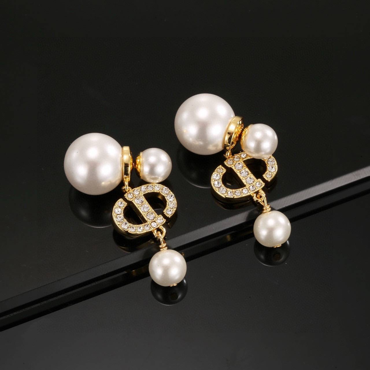 Dior ディオール レディース ピアス CDロゴ レジンパール ファッションジュエリー ブランドアクセサリー 上品 おしゃれ - 画像 3