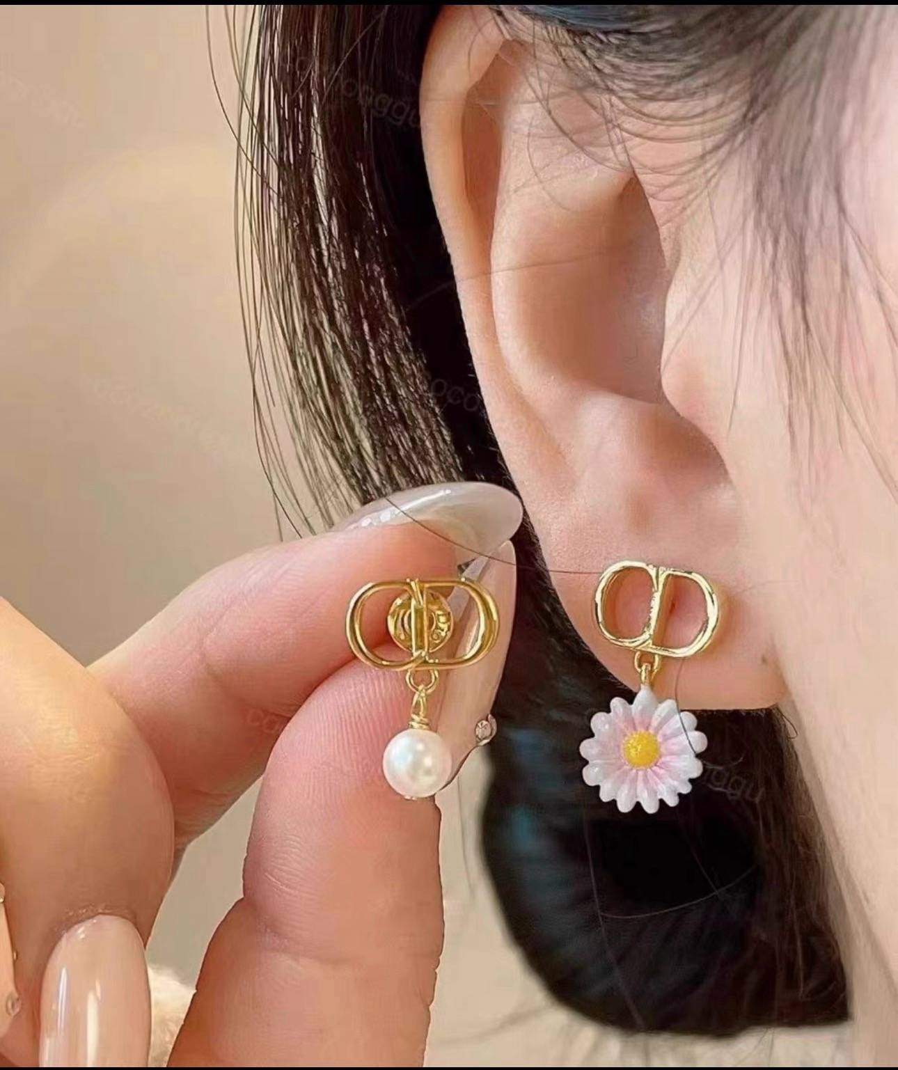 Dior ディオール レディース ピアス CDロゴ ディオールロゴ レジンパール ブランドアクセサリー 上品 華やか プレゼント - 画像 2