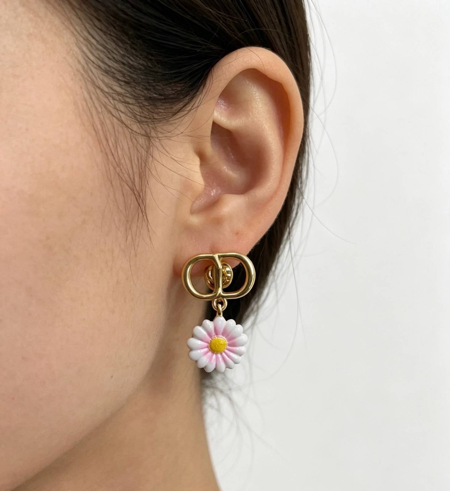 Dior ディオール レディース ピアス CDロゴ ディオールロゴ レジンパール ブランドアクセサリー 上品 華やか プレゼント - 画像 4