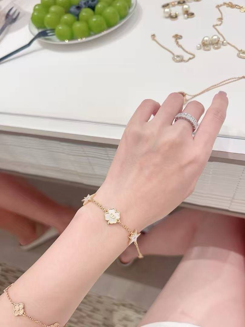 Dior ディオール レディース ブレスレット ロゴネックレス ブランドアクセサリー 上品 华やか プレゼント - 画像 9
