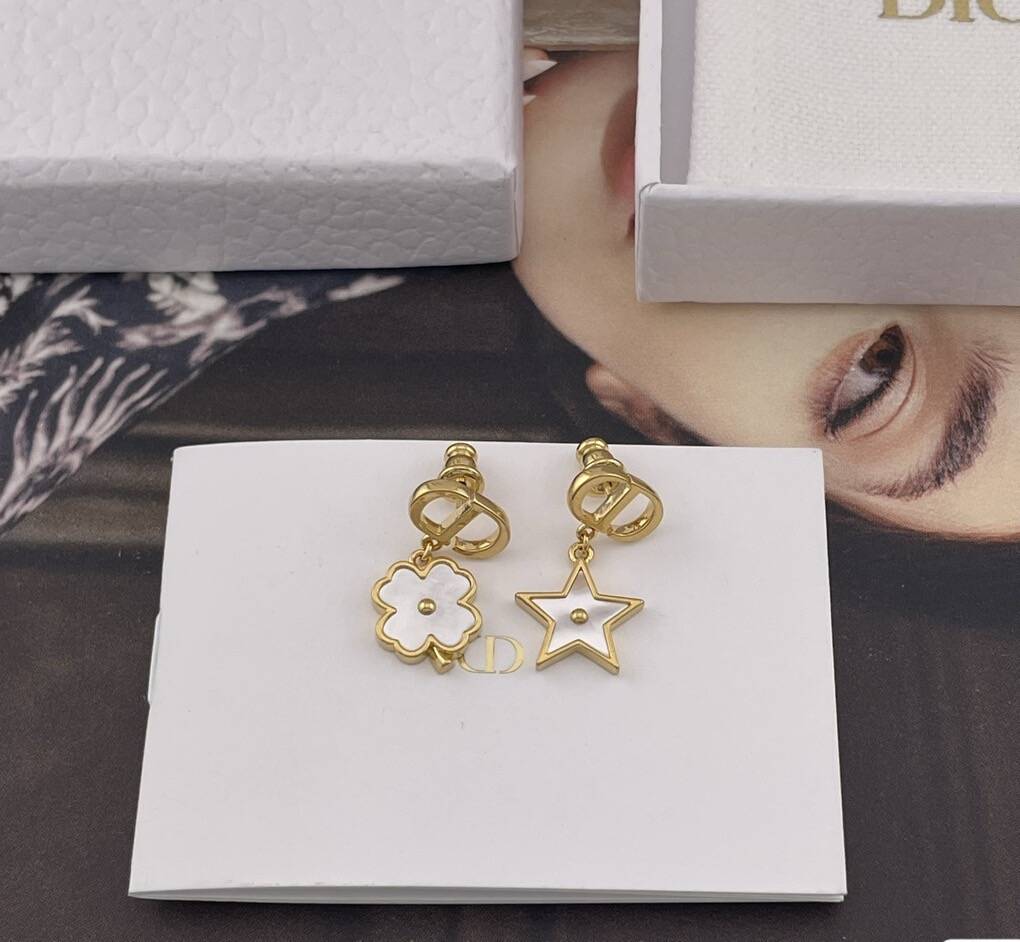 Dior ディオール レディース ピアス CDロゴ ラッキースター レジンパール クリスタル ブランドアクセサリー 上品 お祝いギフト - 画像 6