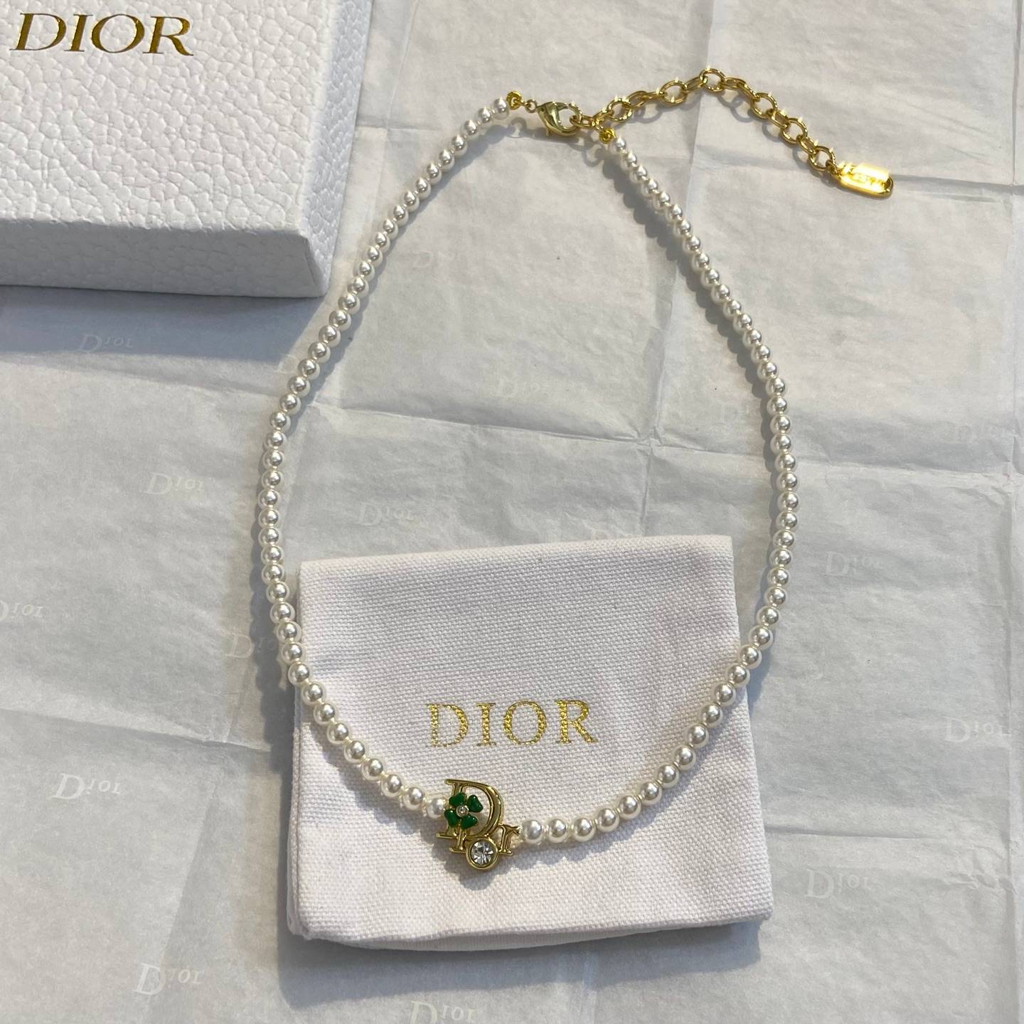 Dior ディオール レディース ネックレス CDロゴ レジンパール クリスタル ブランドアクセサリー 上品 デイリーユース