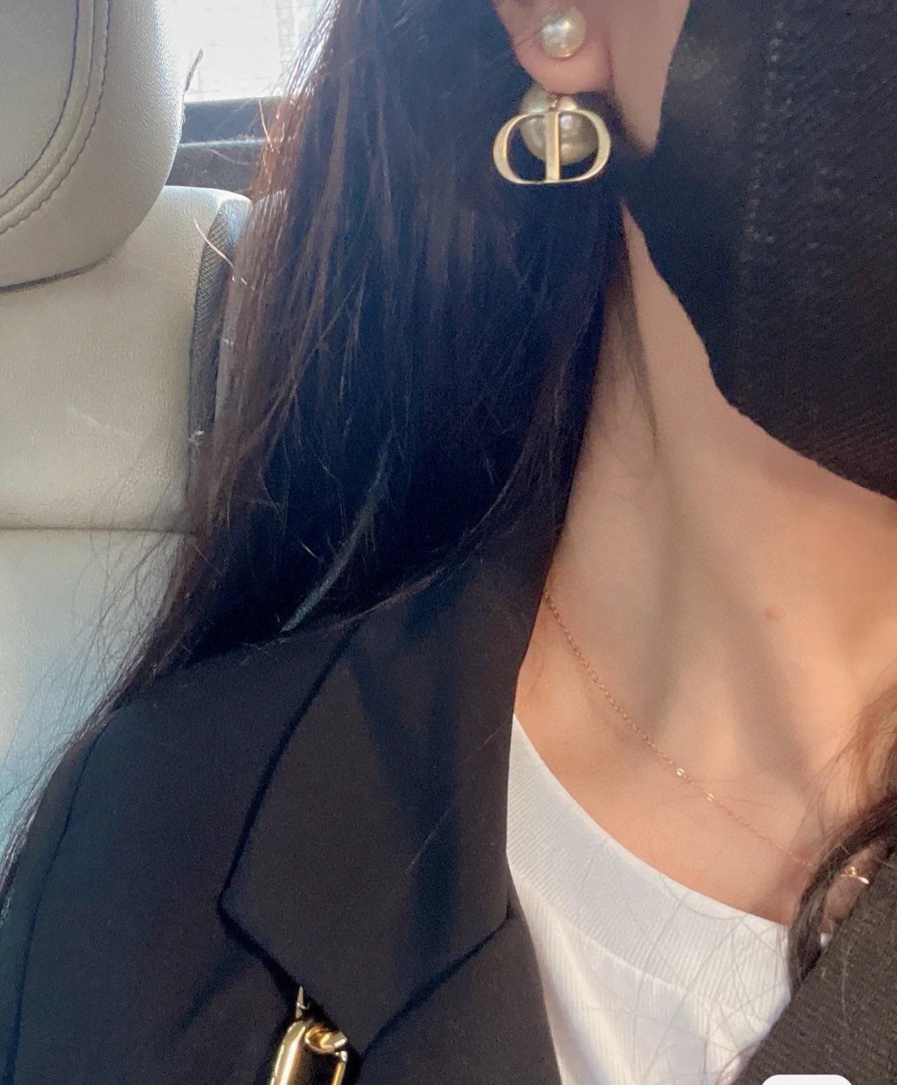 Dior ディオール レディース ピアス CDロゴ レジンパール クリスタル ブランドアクセサリー 上品 プチCD ギフト - 画像 2