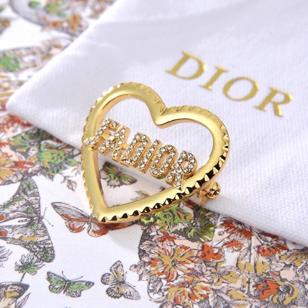 Dior ディオール レディース ブローチ CDロゴ ハートモチーフ レジンパール クリスタル ブランドアクセサリー 上品 プレゼント - 画像 5