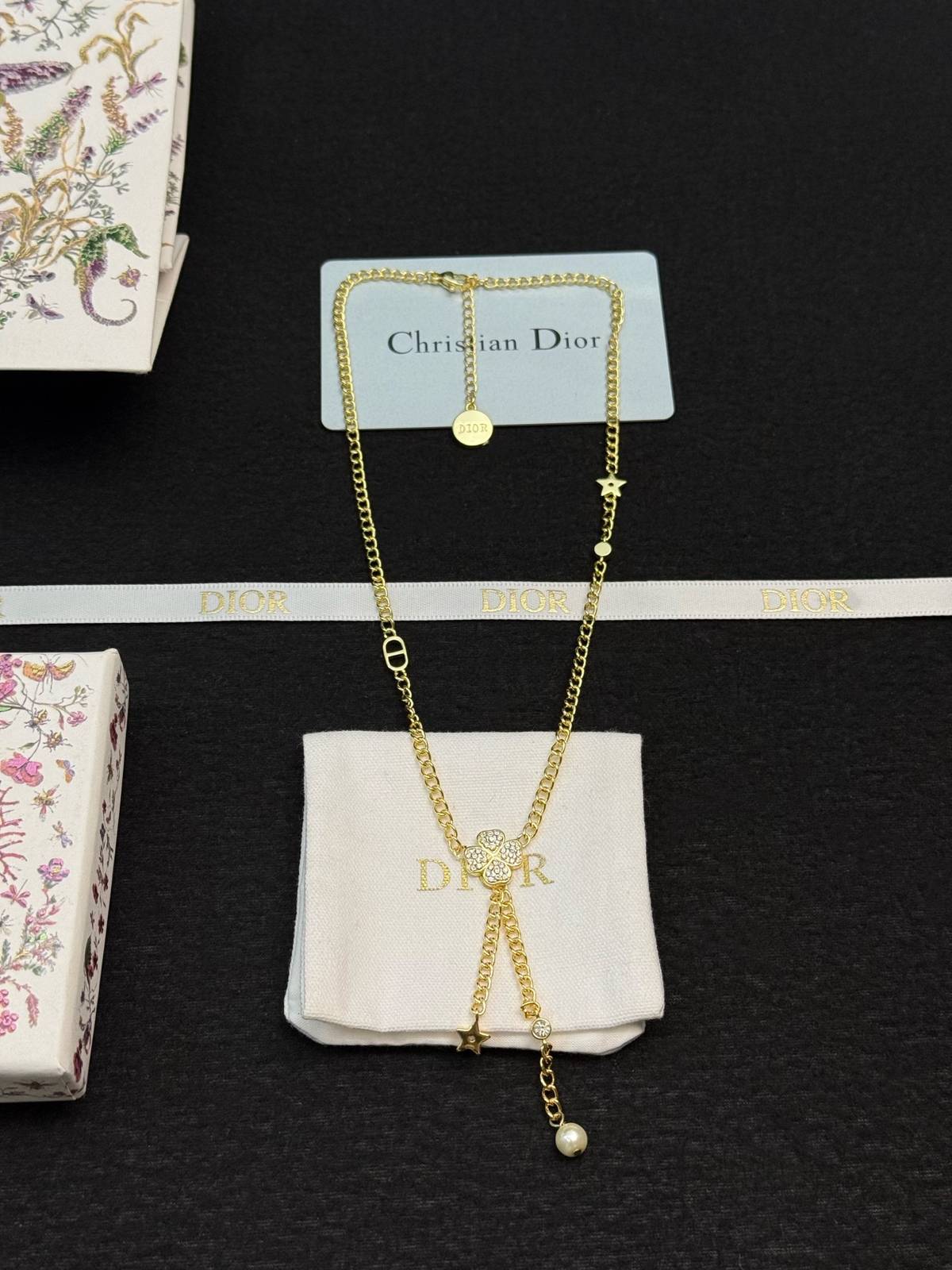 Dior ディオール レディース ネックレス CDロゴ レジンパール チェーンモチーフ ブランドアクセサリー 上品 普段使い - 画像 2