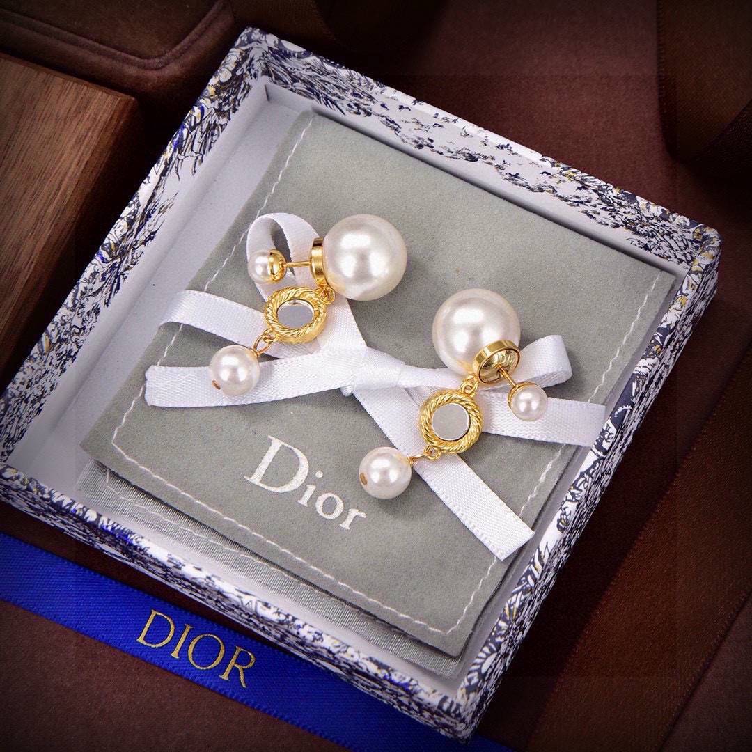 Dior ディオール レディース ピアス Dior Tribales ディオールロゴ レジンパール ゴールドフィニッシュ ブランドアクセサリー 上品 プレゼント - 画像 6
