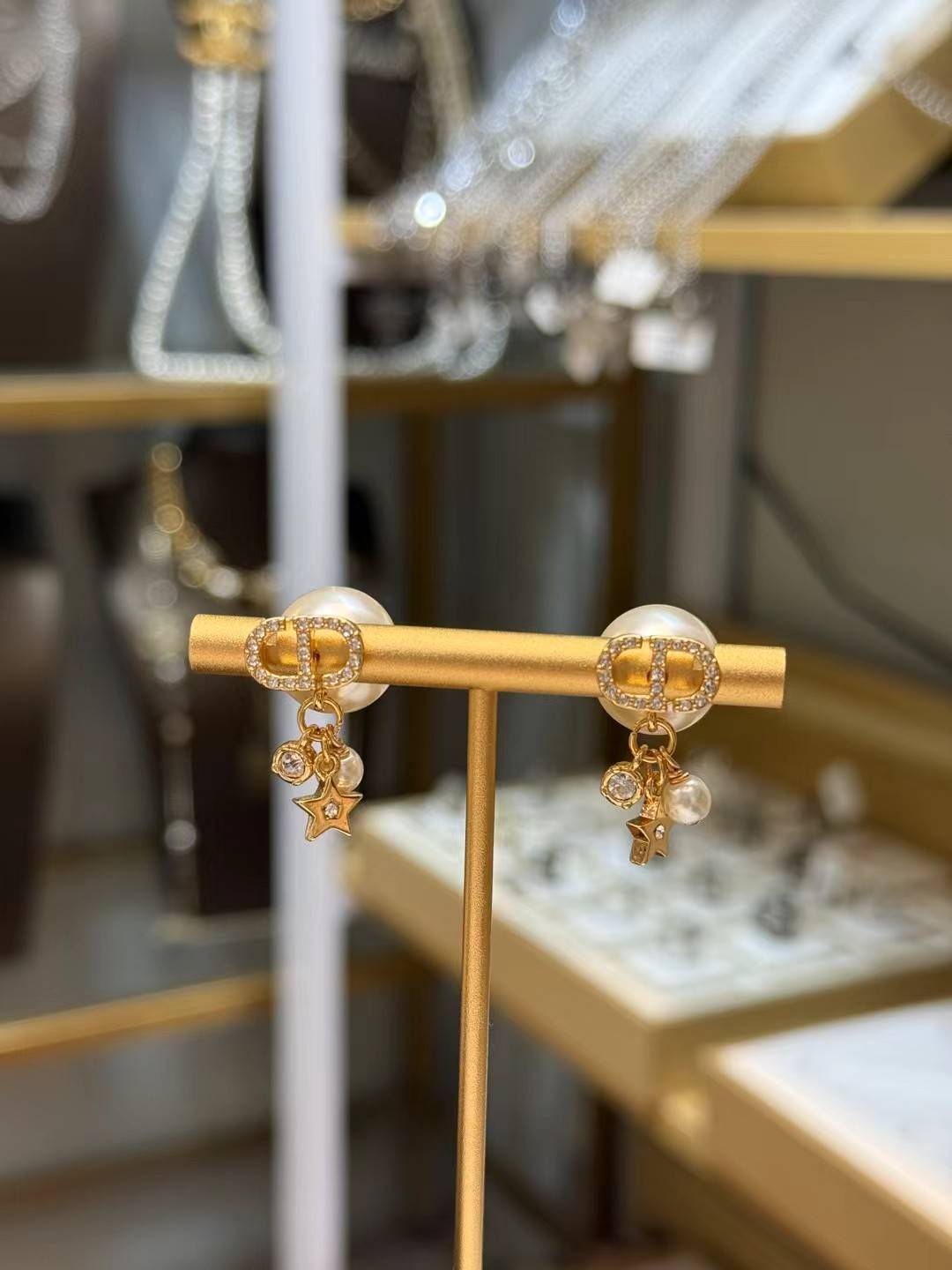 Dior ディオール レディース ピアス CDロゴ レジンパール チェーンモチーフ ブランドアクセサリー 上品 华やか プレゼント - 画像 8