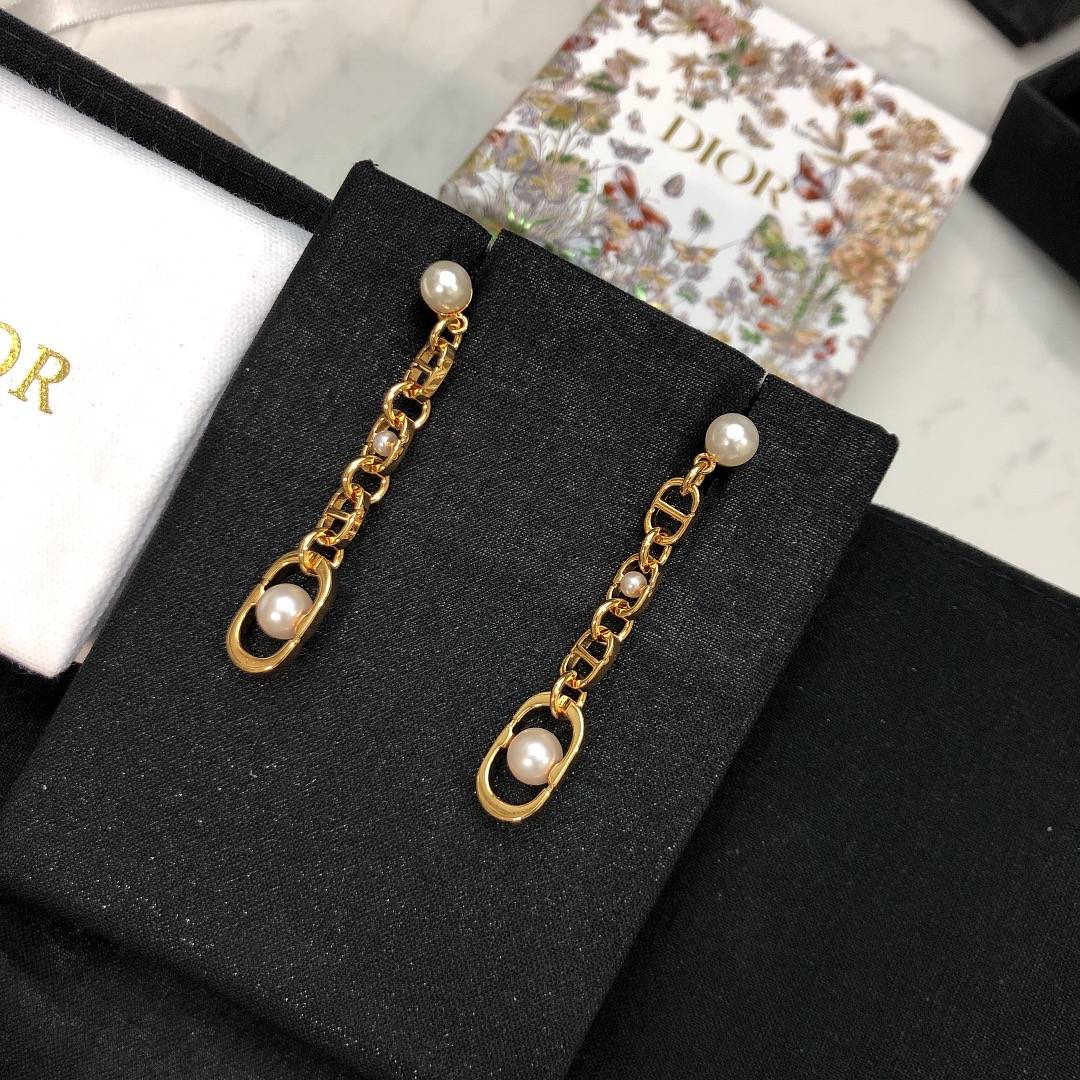 Dior ディオール レディース ピアス CDロゴ レジンパール ゴールドフィニッシュ ブランドアクセサリー 上品 华やか プレゼント - 画像 4