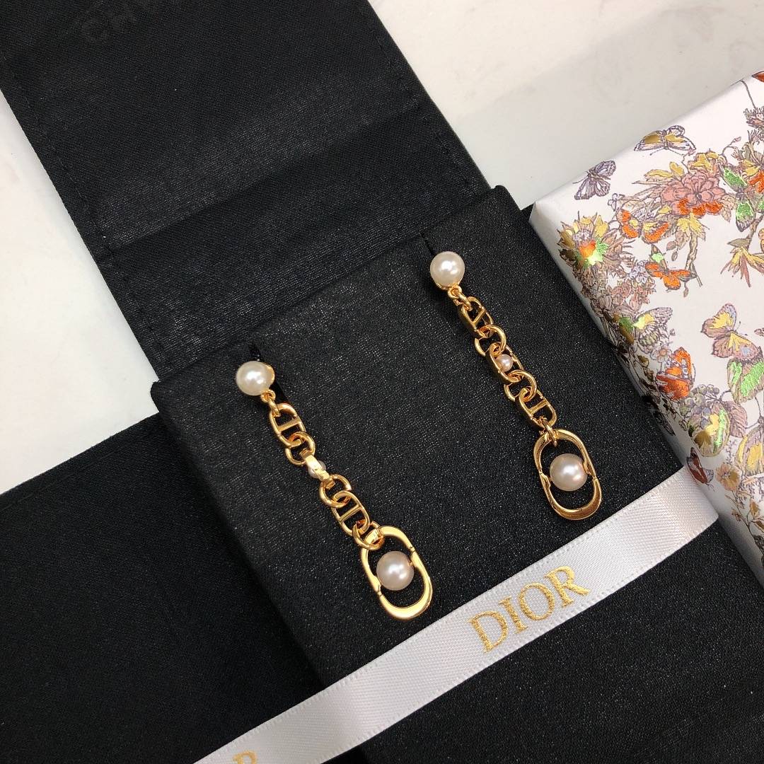 Dior ディオール レディース ピアス CDロゴ レジンパール ゴールドフィニッシュ ブランドアクセサリー 上品 华やか プレゼント - 画像 7