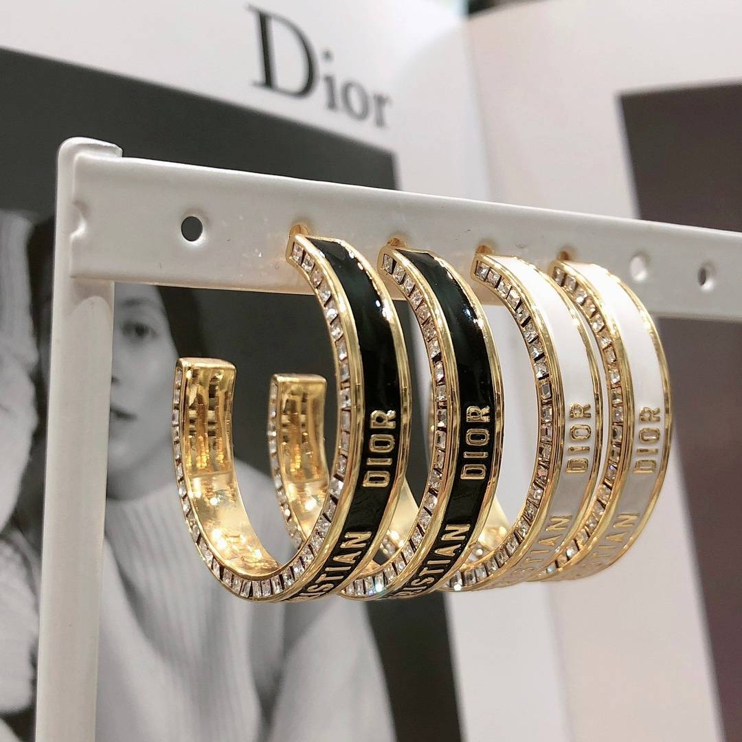Dior ディオール レディース ピアス CDロゴ メタル ゴールドフィニッシュ ブランドアクセサリー 上品 普段使い ギフト - 画像 8